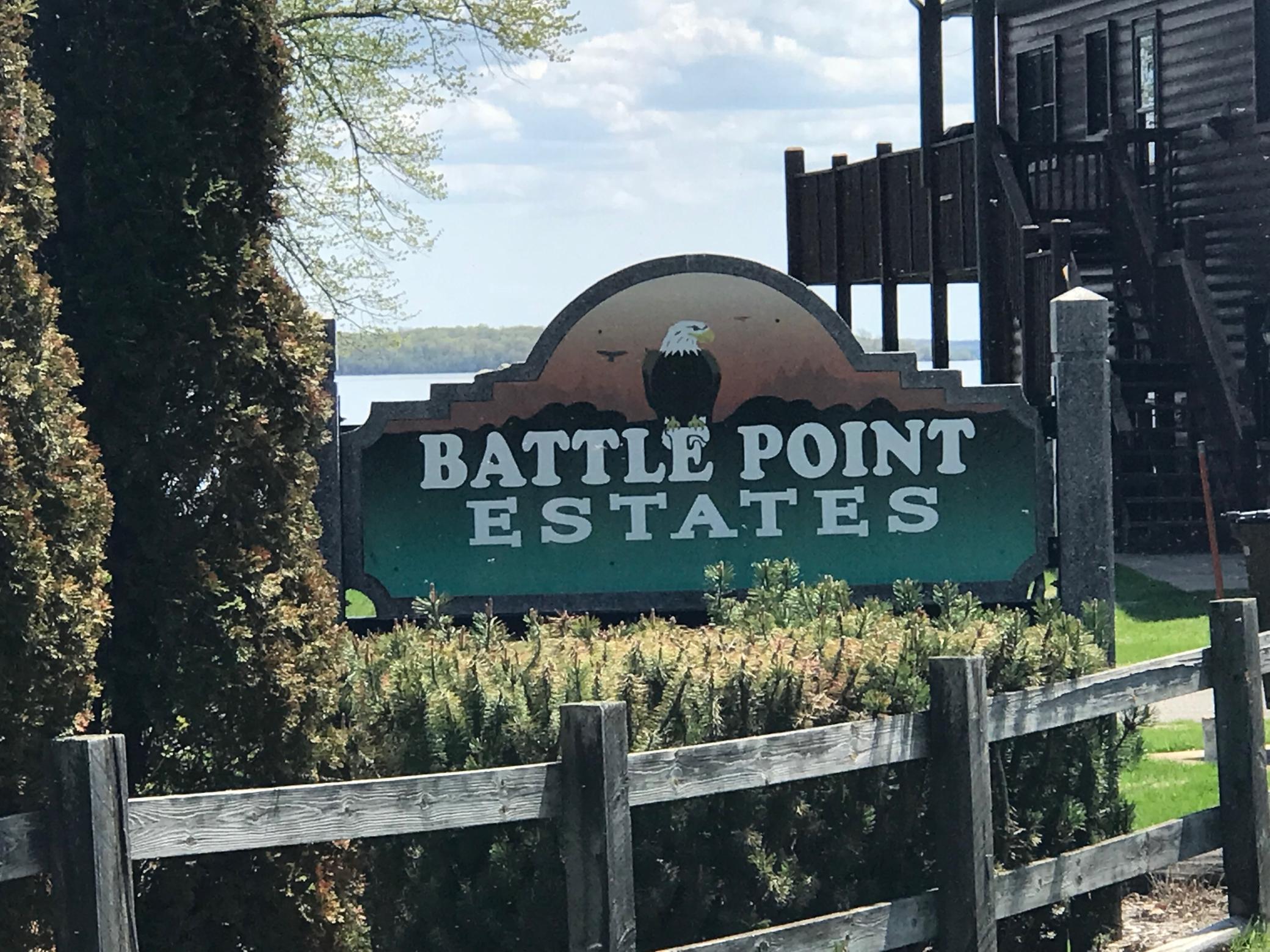 6737590
