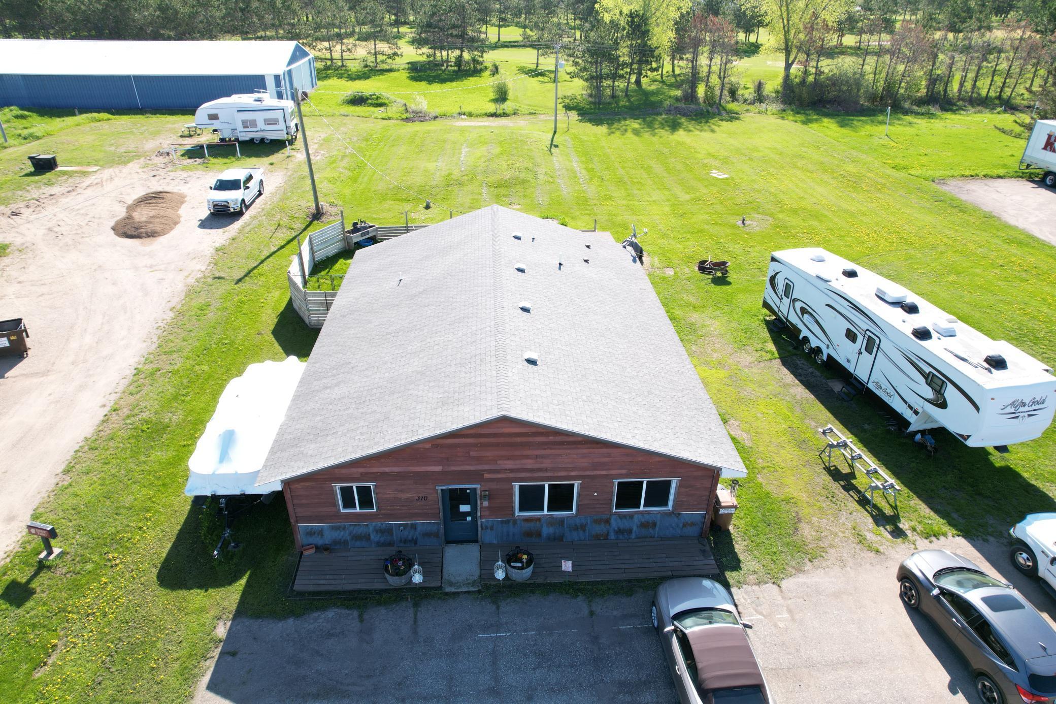 Commercial 6192080
