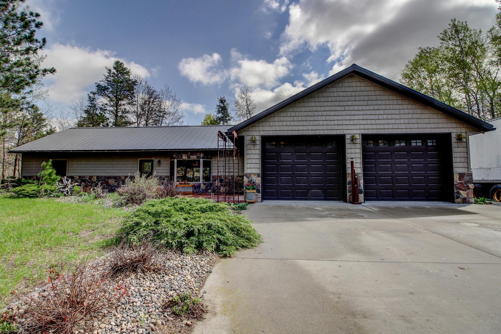 Residential 6198756