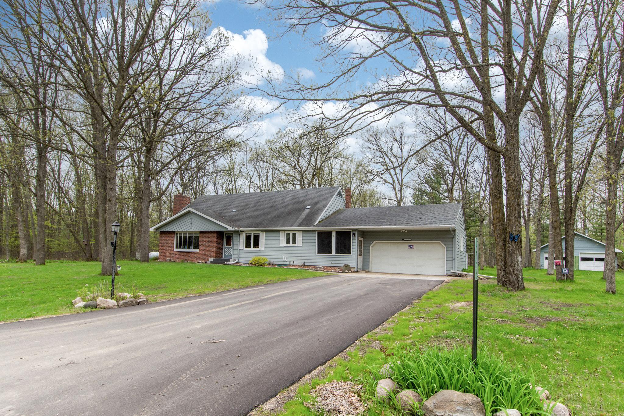 Lakehome 6199189