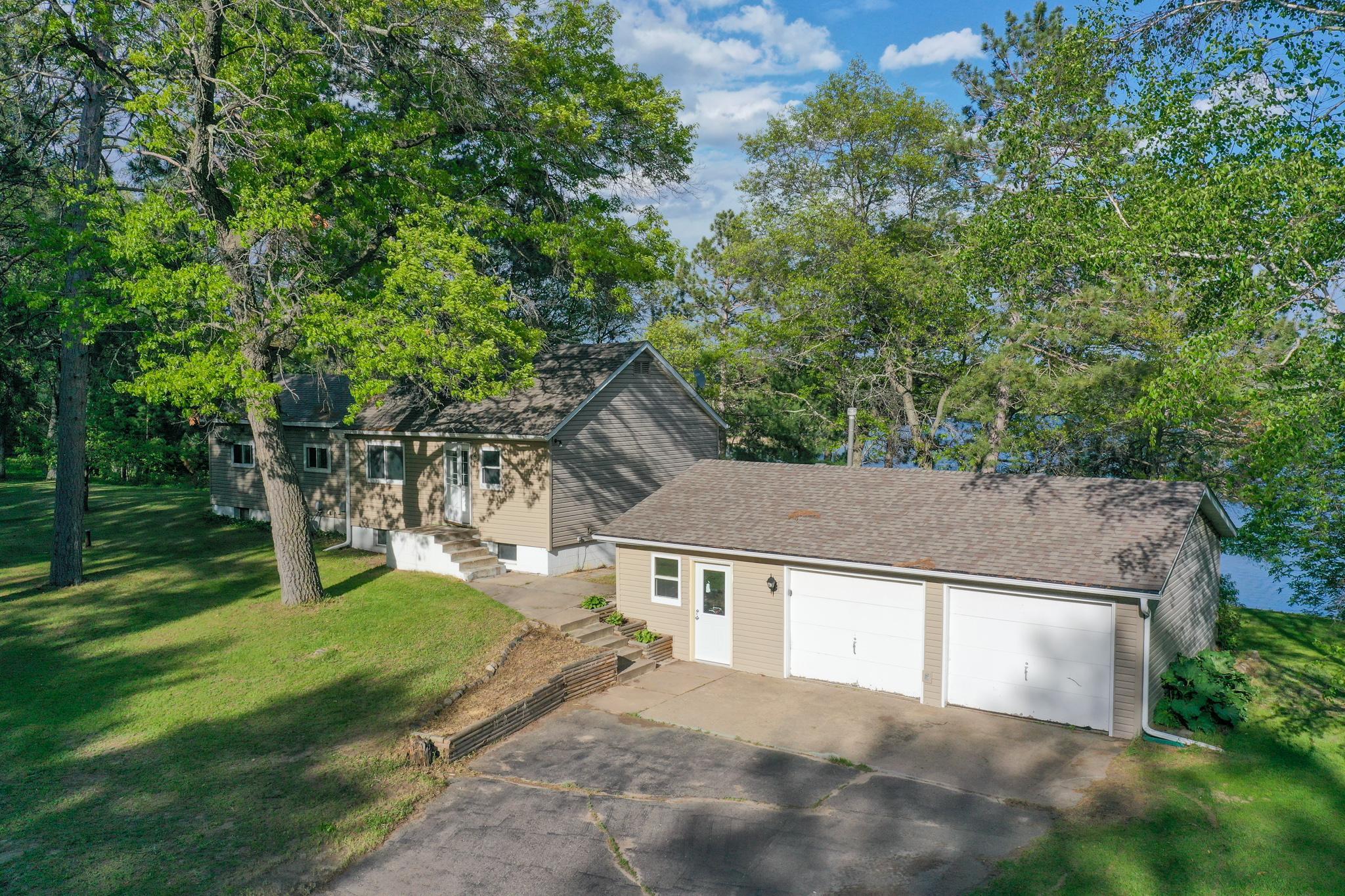 Lakehome 6203579
