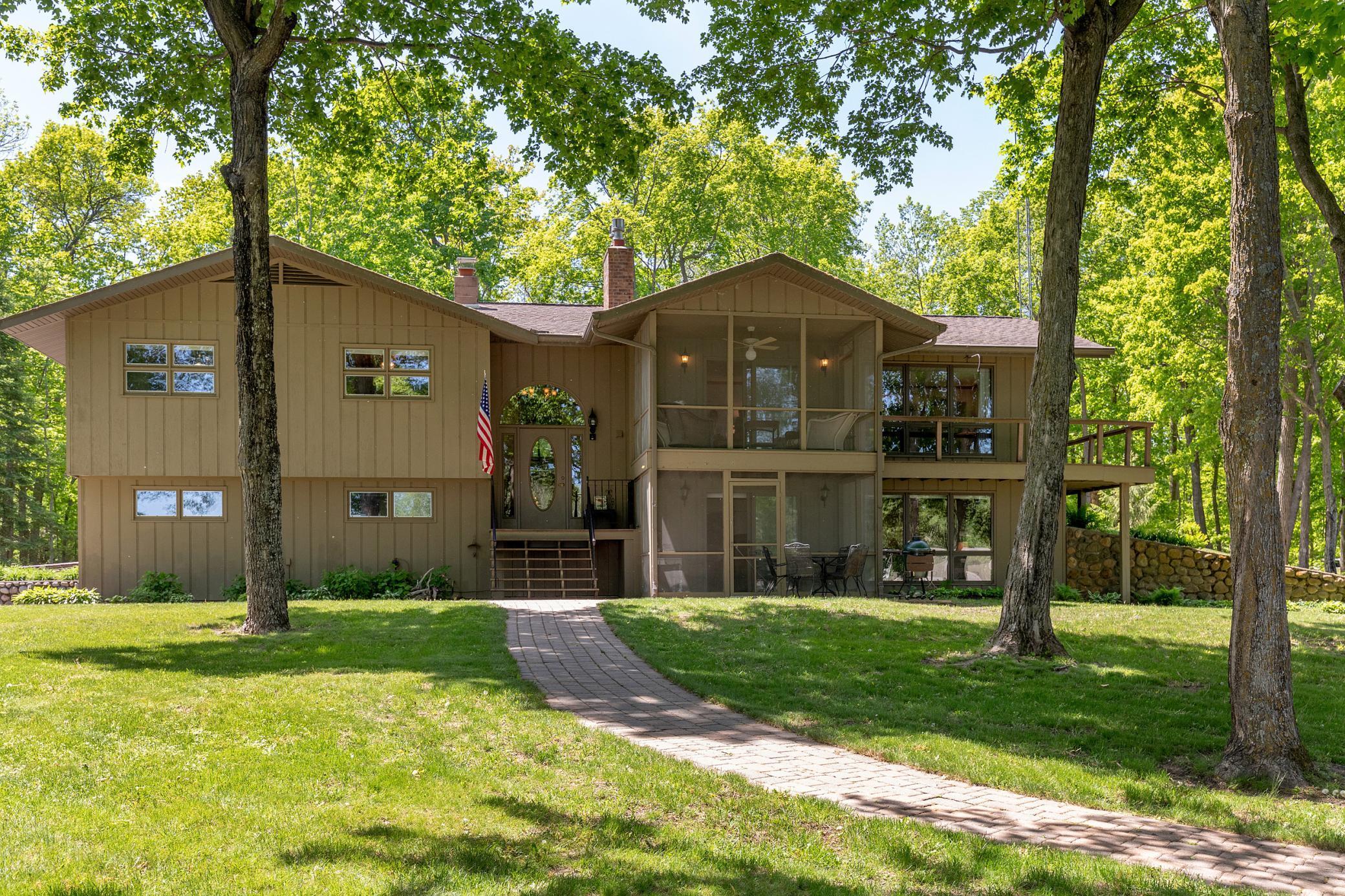 Lakehome 6206555