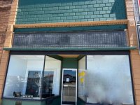 Commercial 6207026