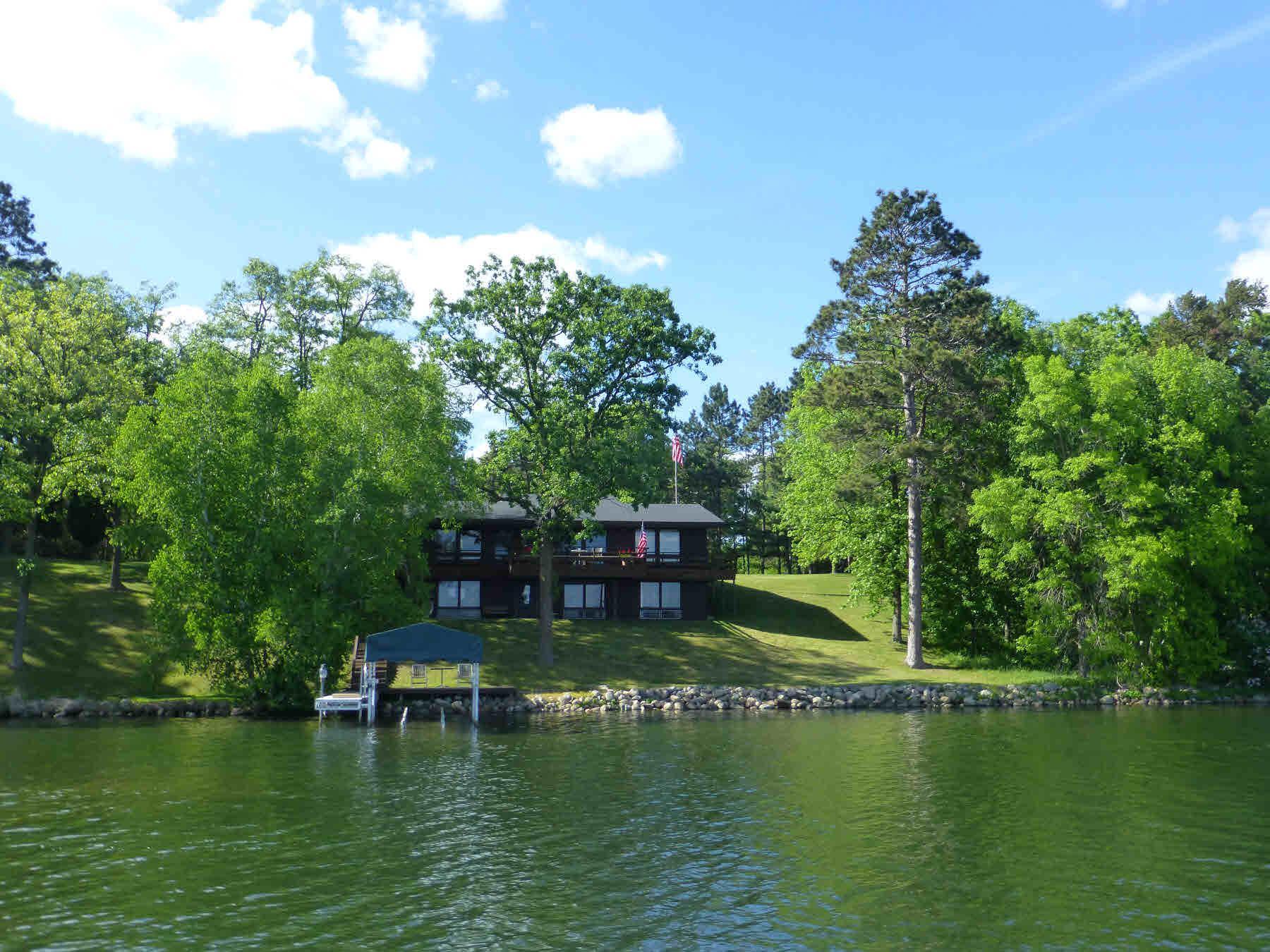 Lakehome 6216363