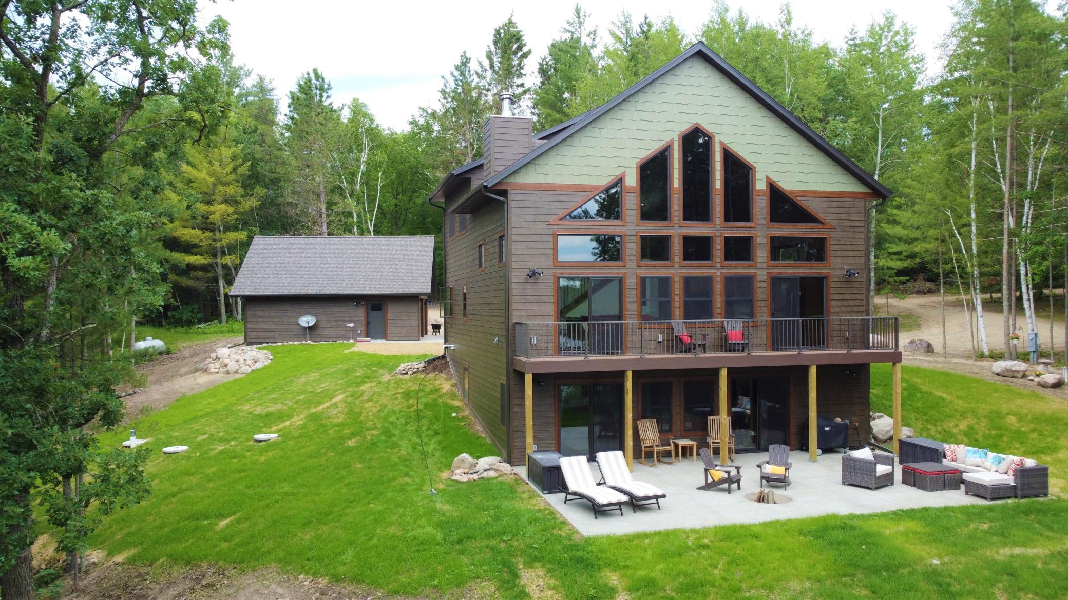 Lakehome 6228036