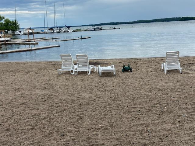 Lakehome 6228365