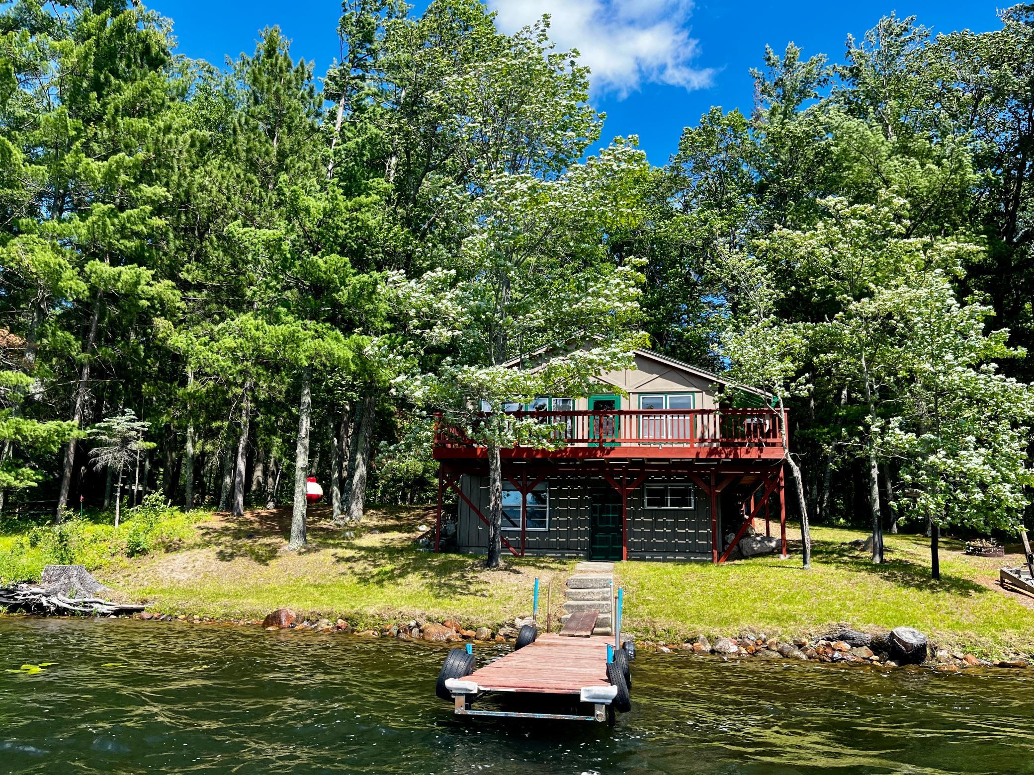 Lakehome 6229060