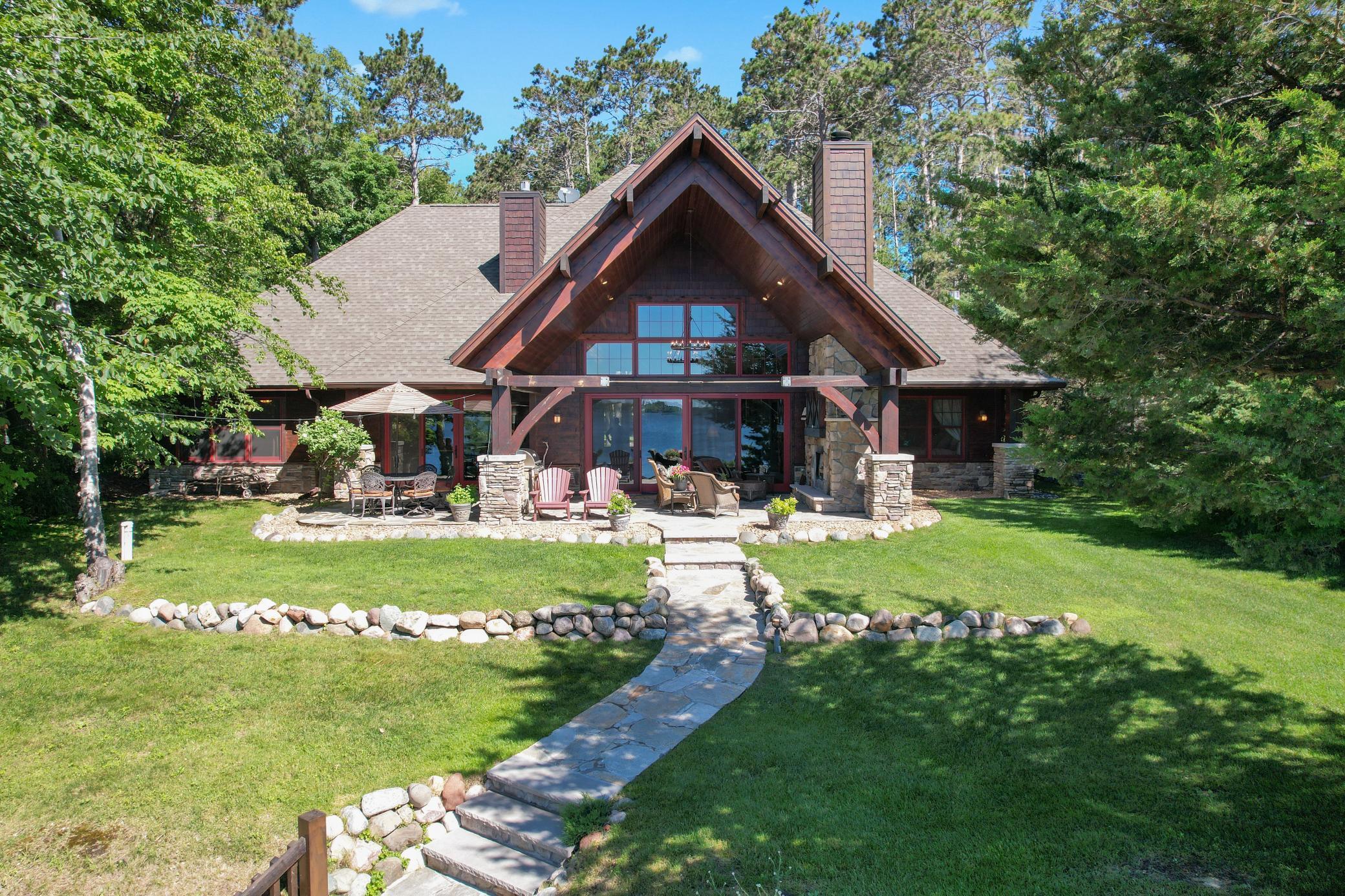 Lakehome 6240746
