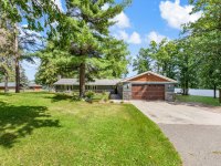 Lakehome 6240890