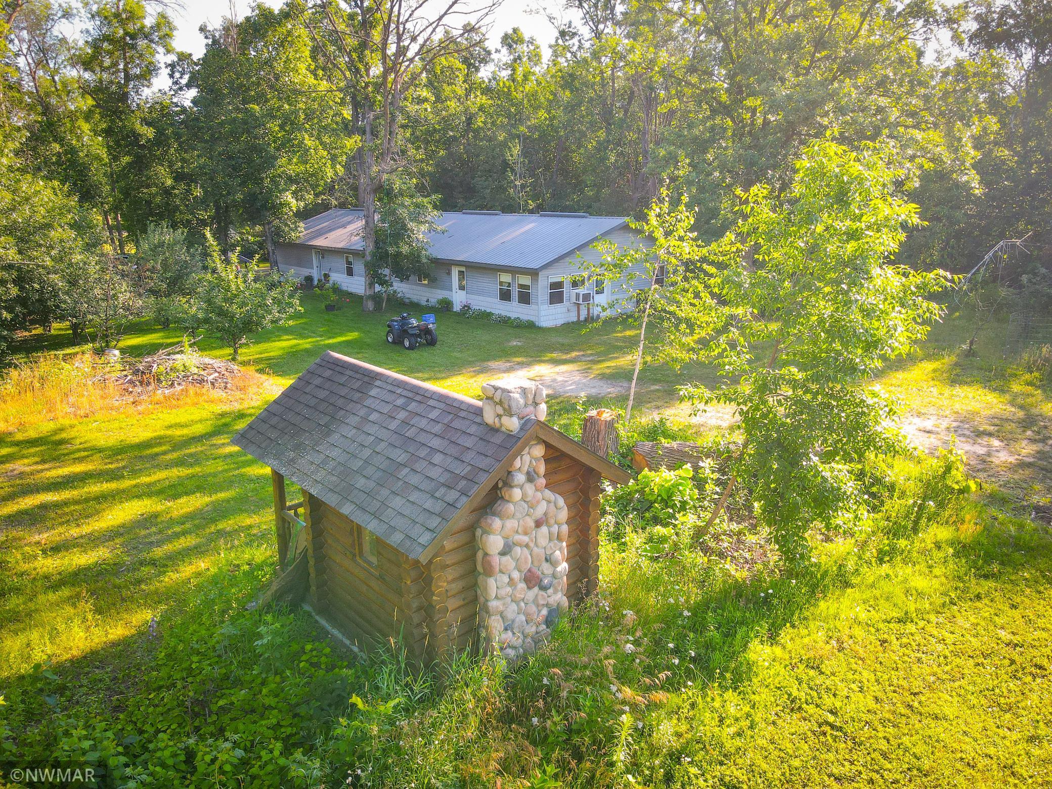 Residential 6241184