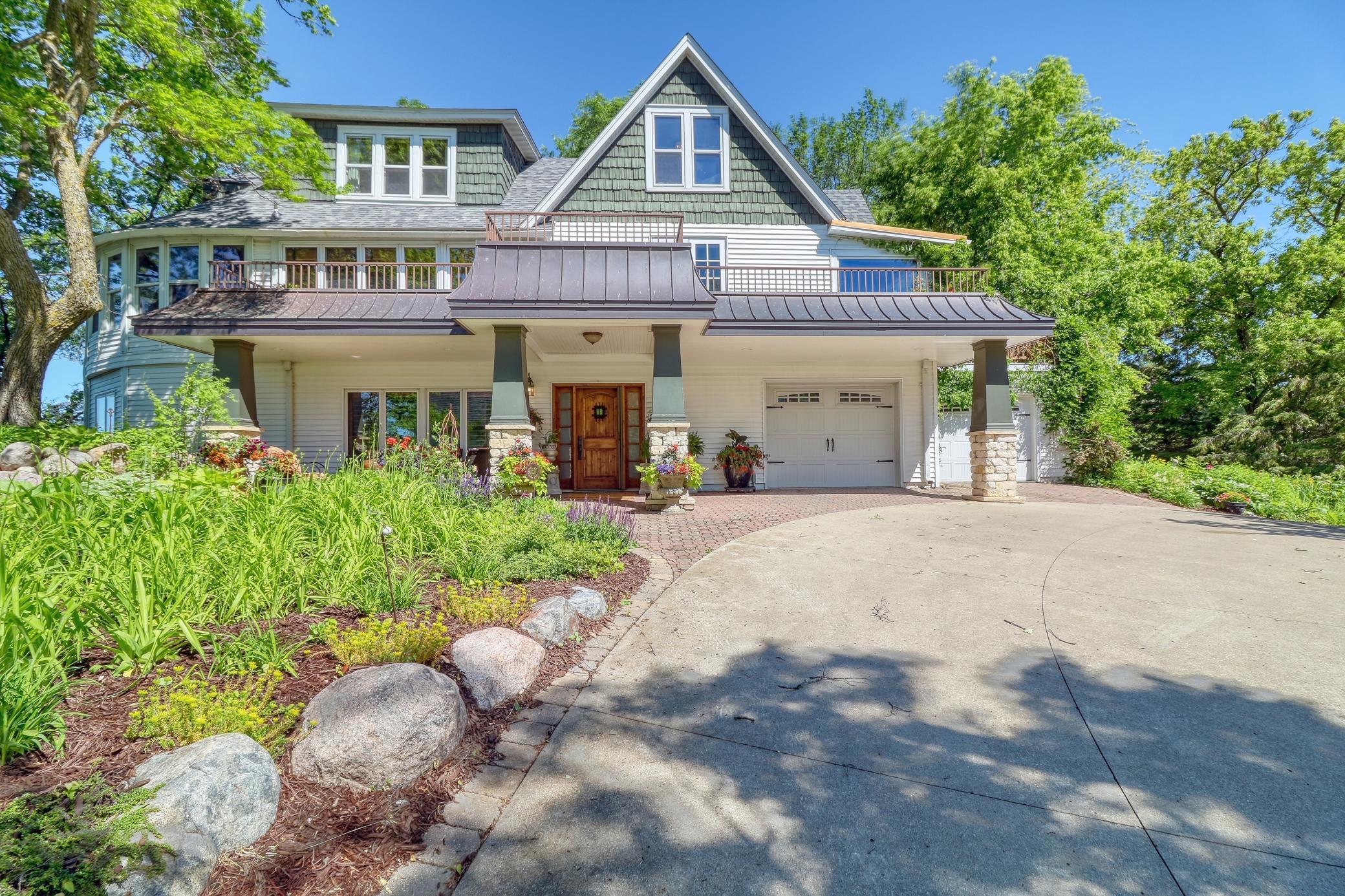Lakehome 6272856