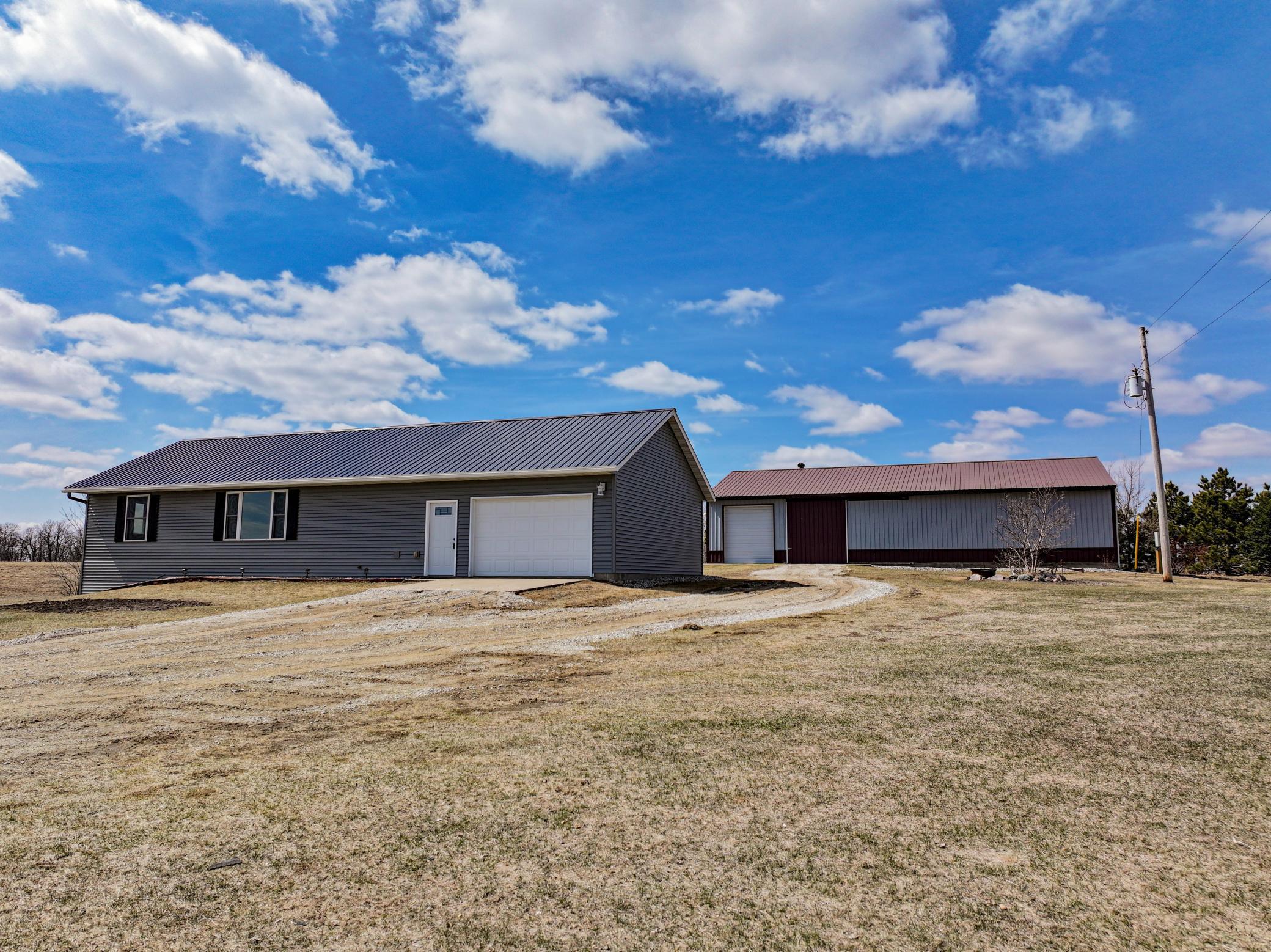 Residential 6702777