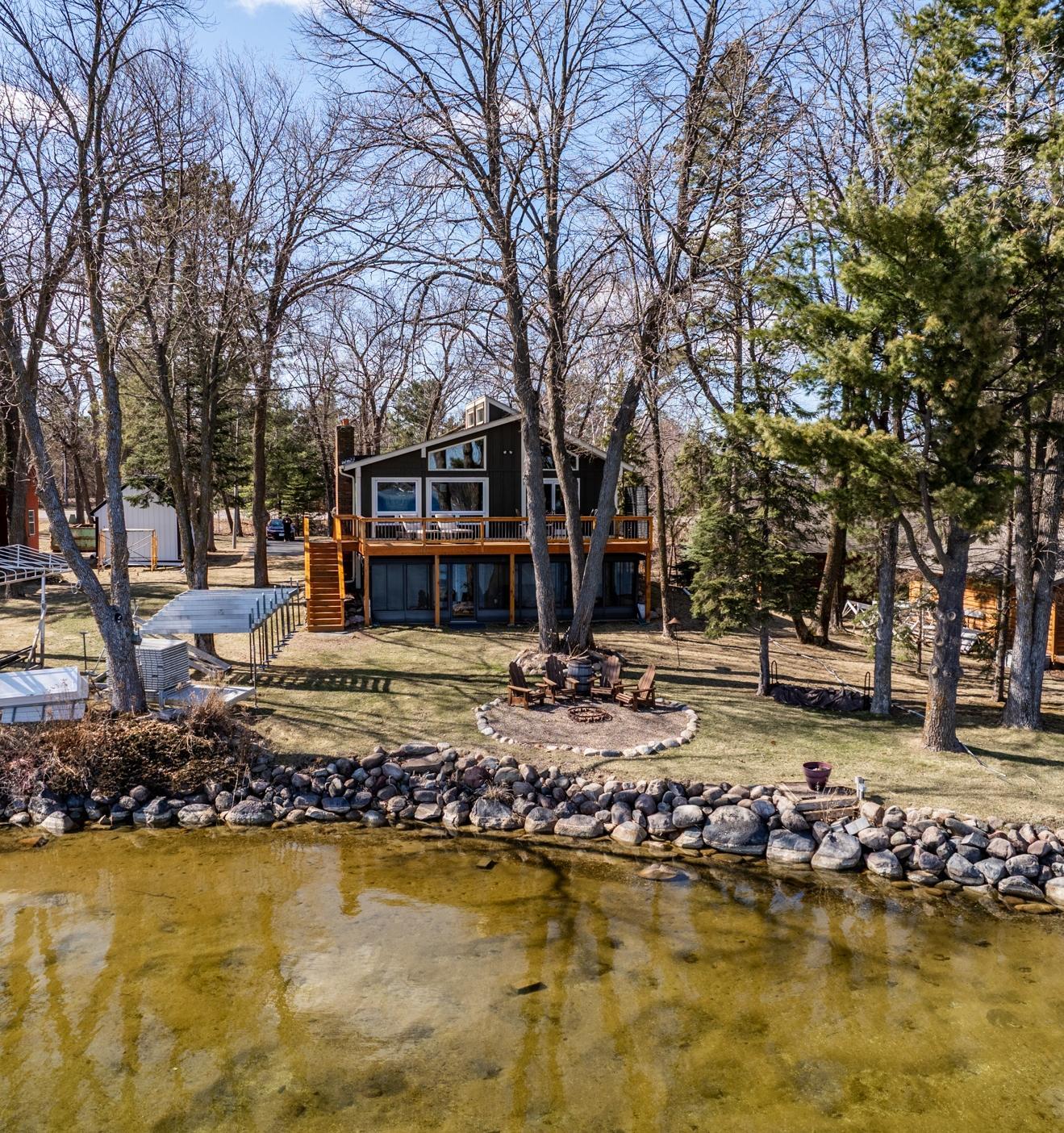 Lakehome 6704578