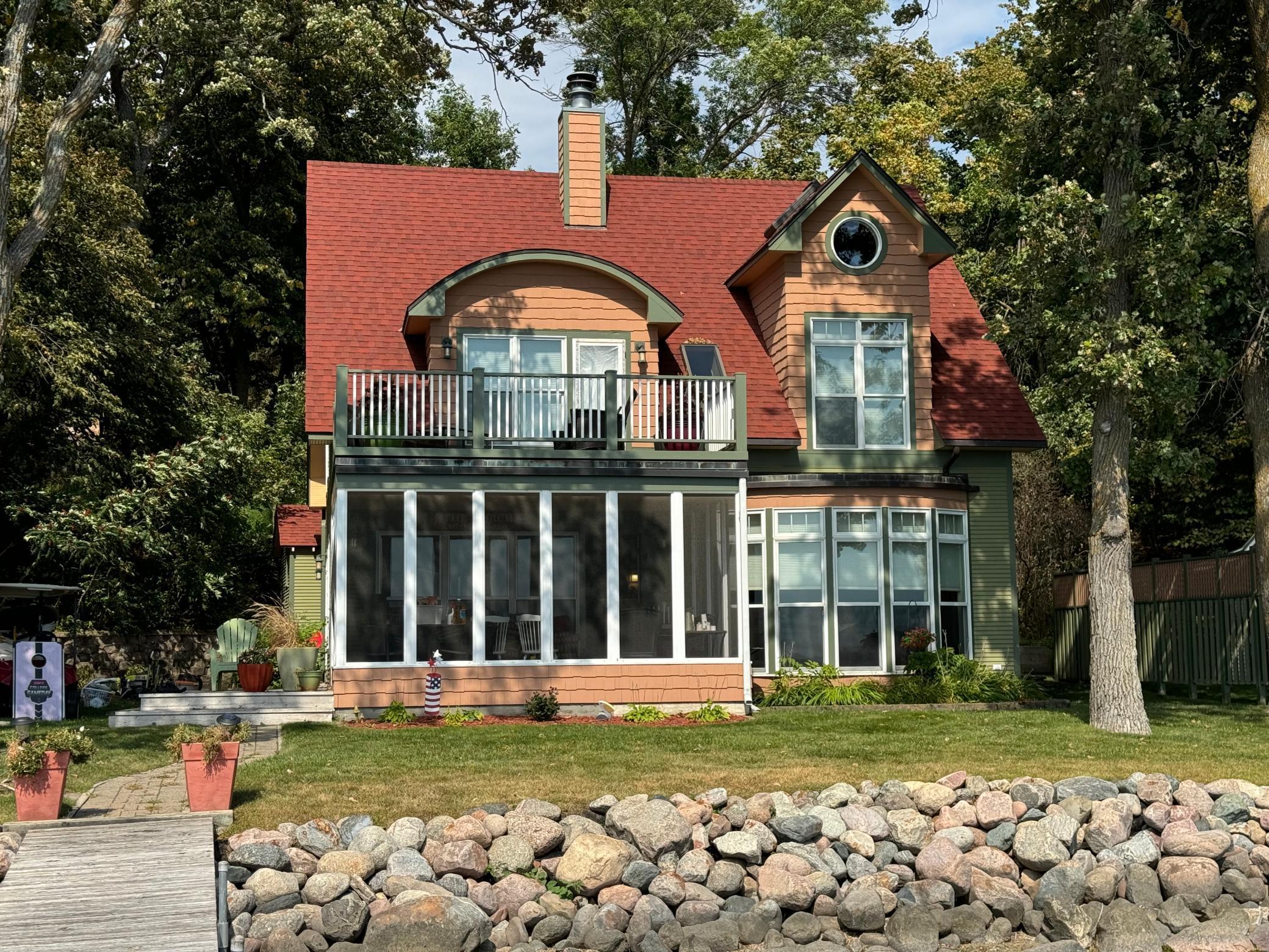 Lakehome 6705045