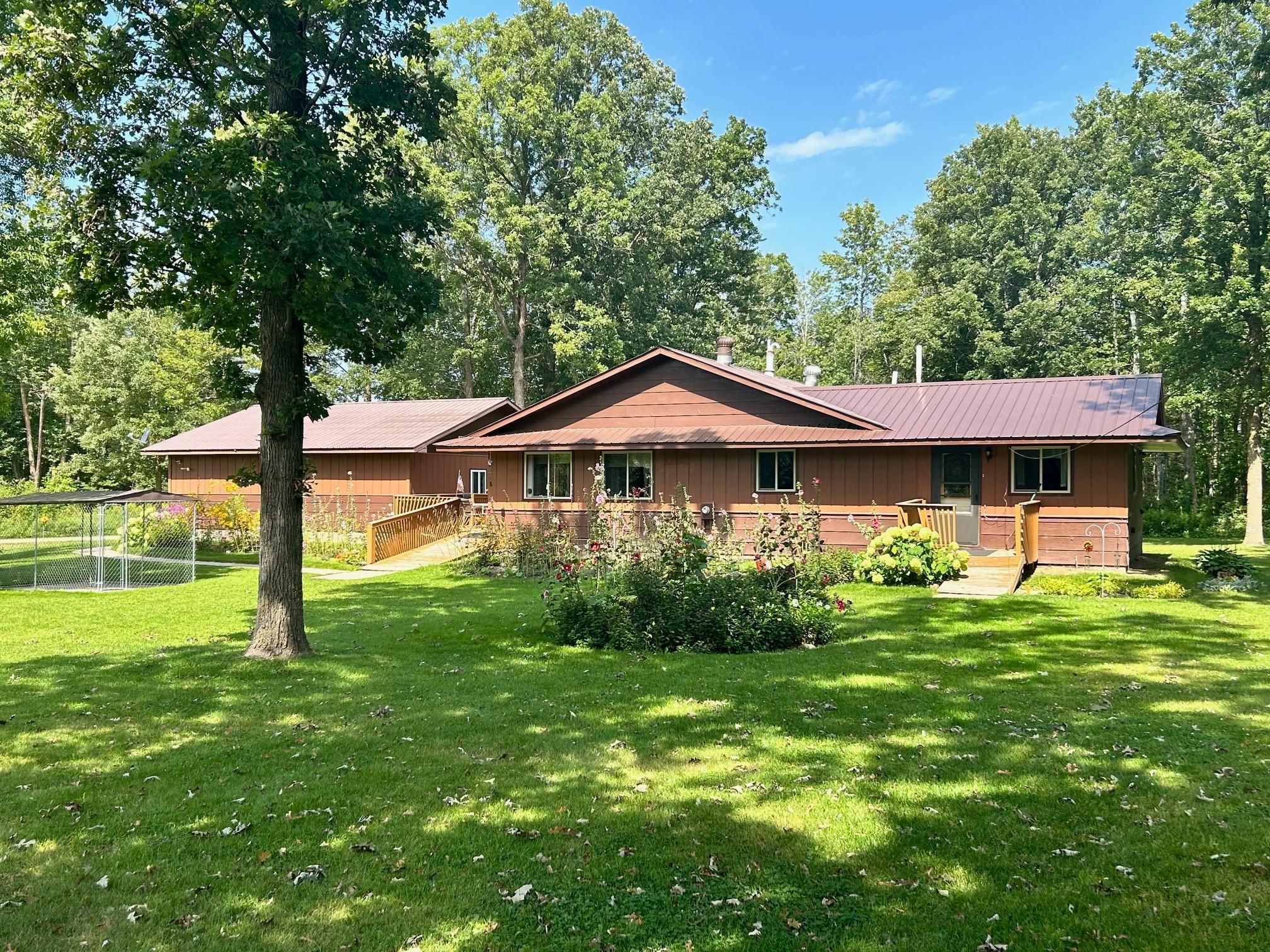 Residential 6705781