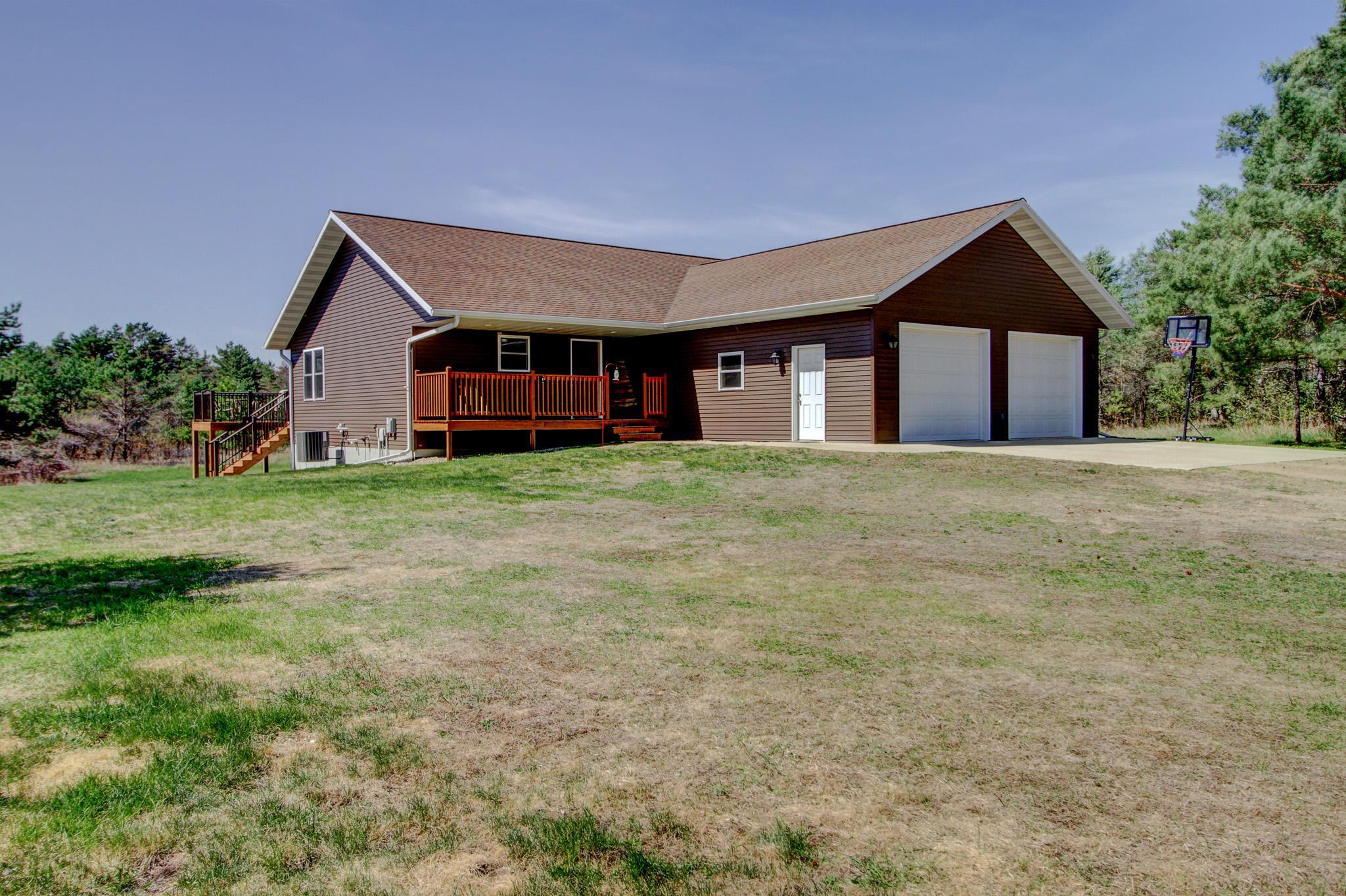 Residential 6718903