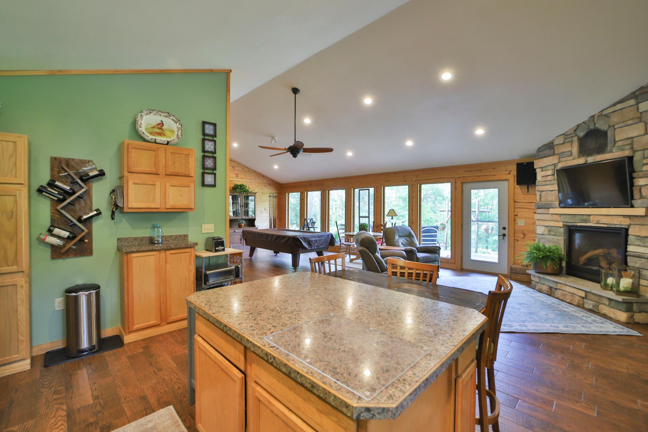 Residential 6719137