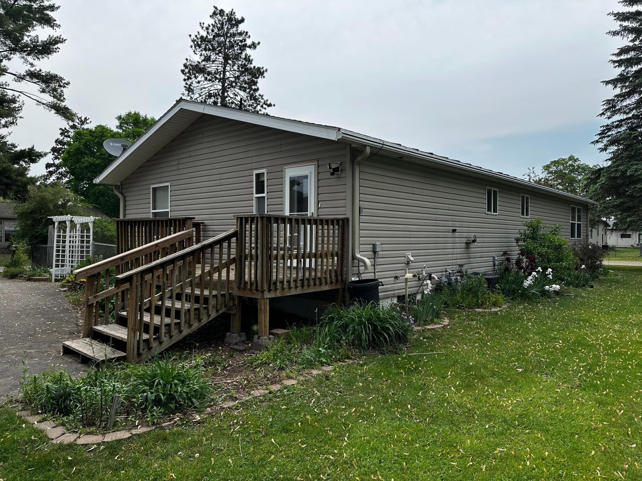 Residential 6720846