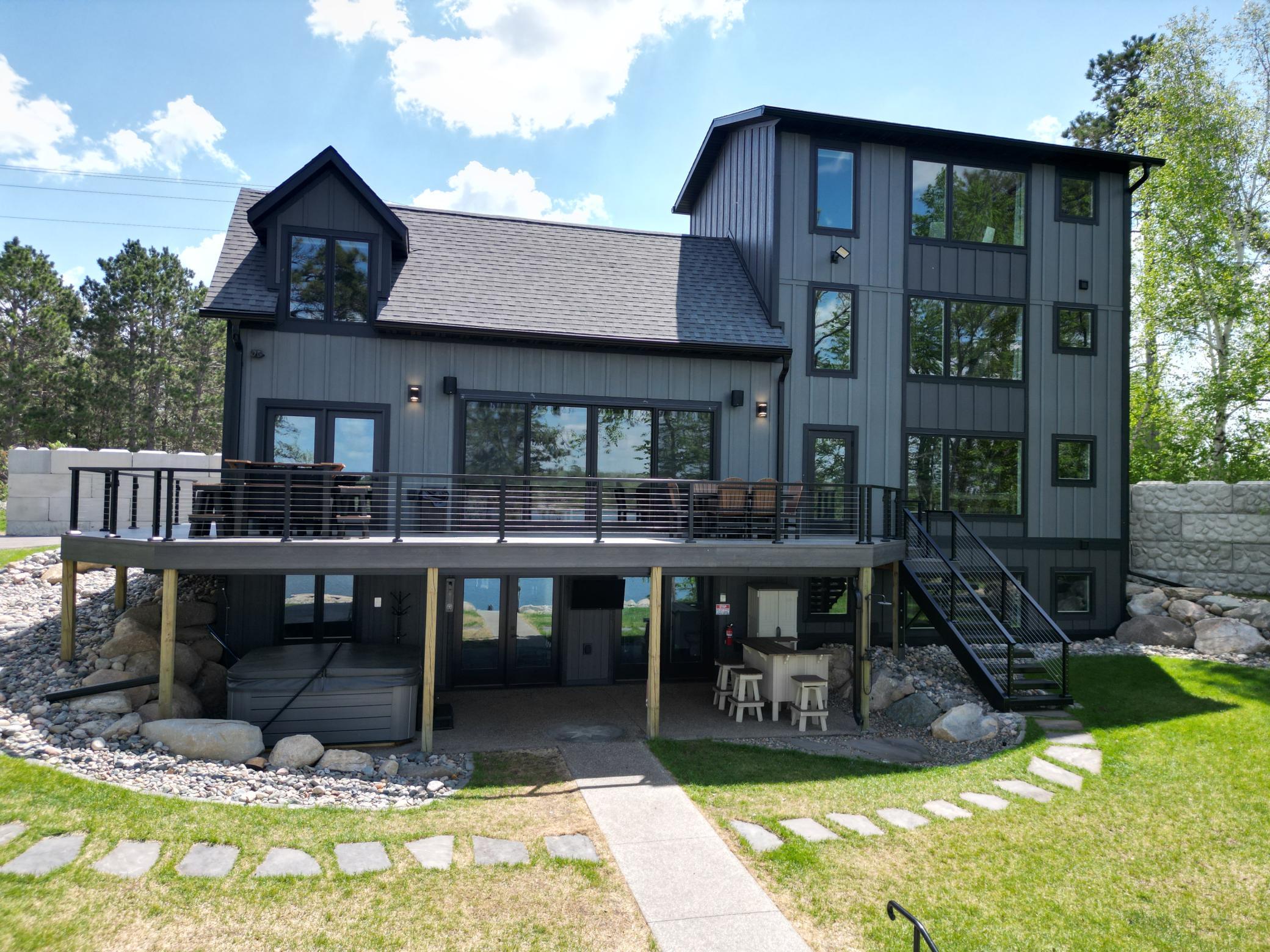 Lakehome 6722566