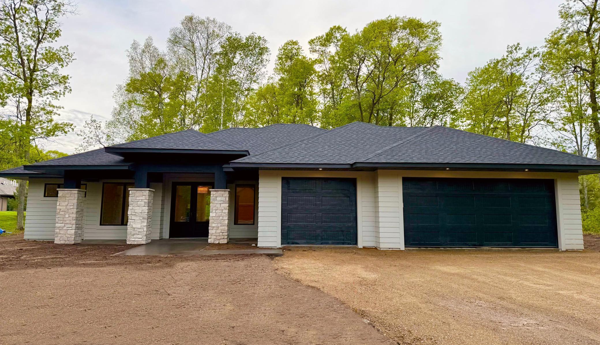 Residential 6725908