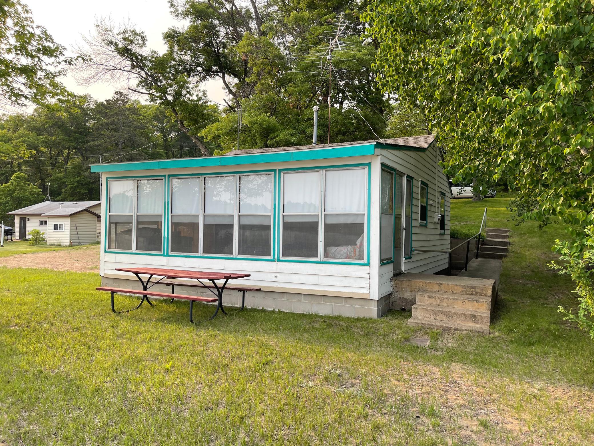 Lakehome 6730730