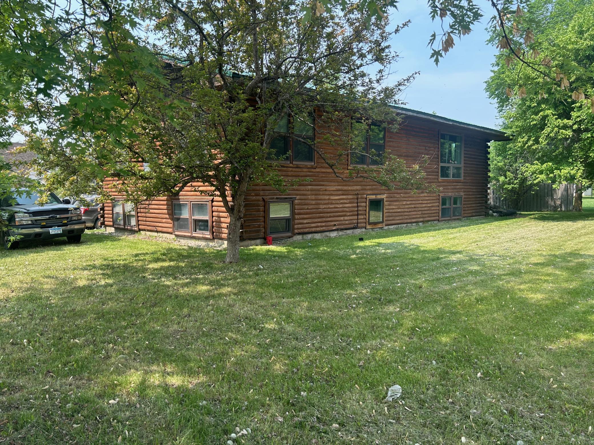 Residential 6733026