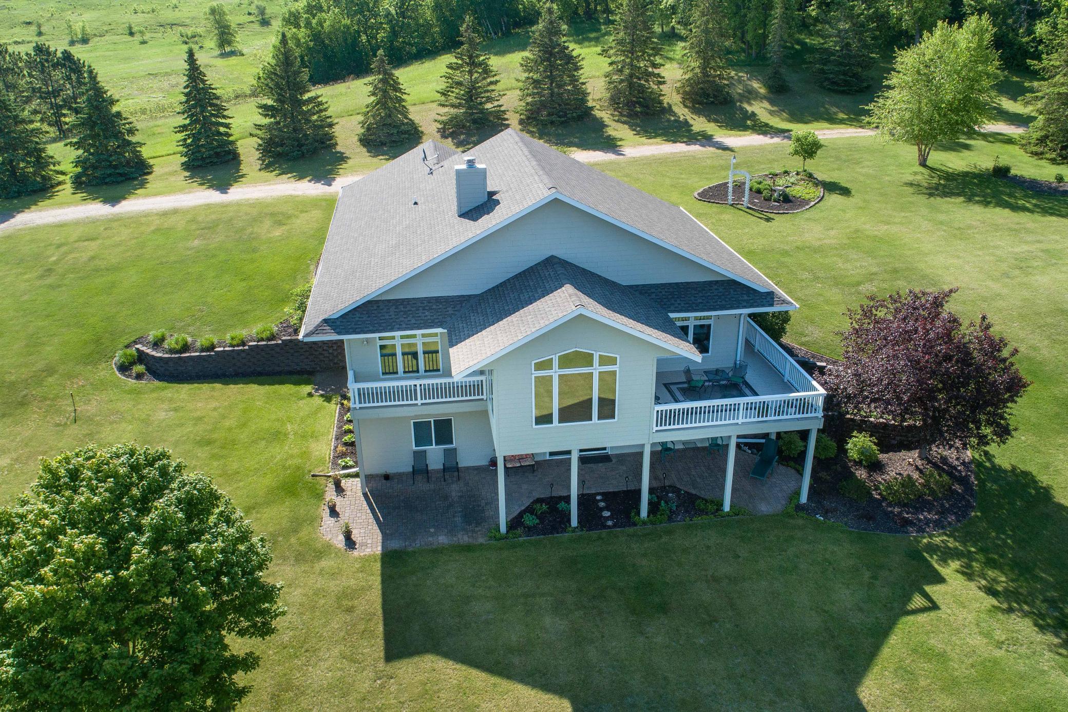 Residential 6733133