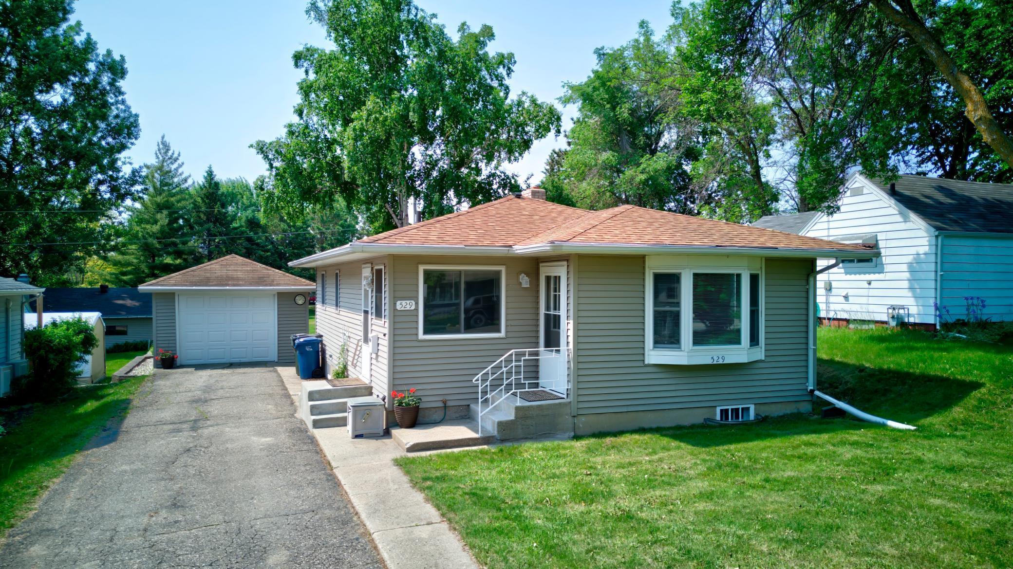 Residential 6733188