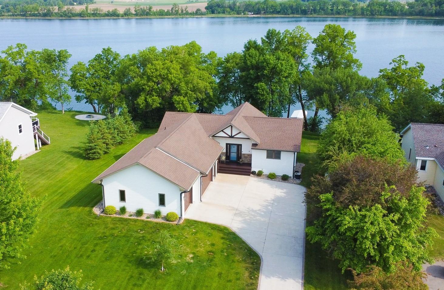 Lakehome 6733364