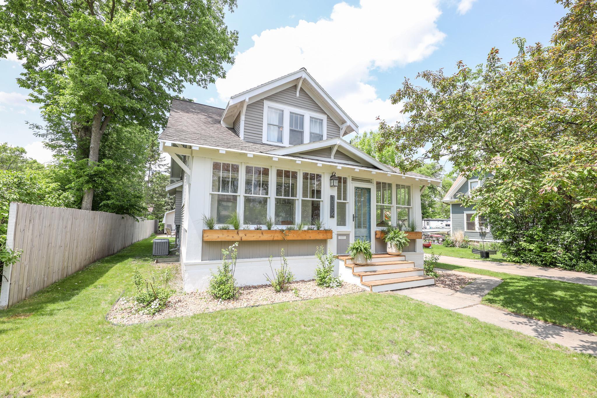 Residential 6733491