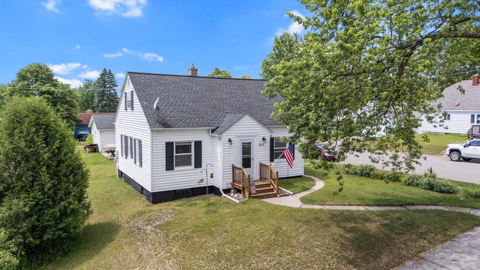 Residential 6733753