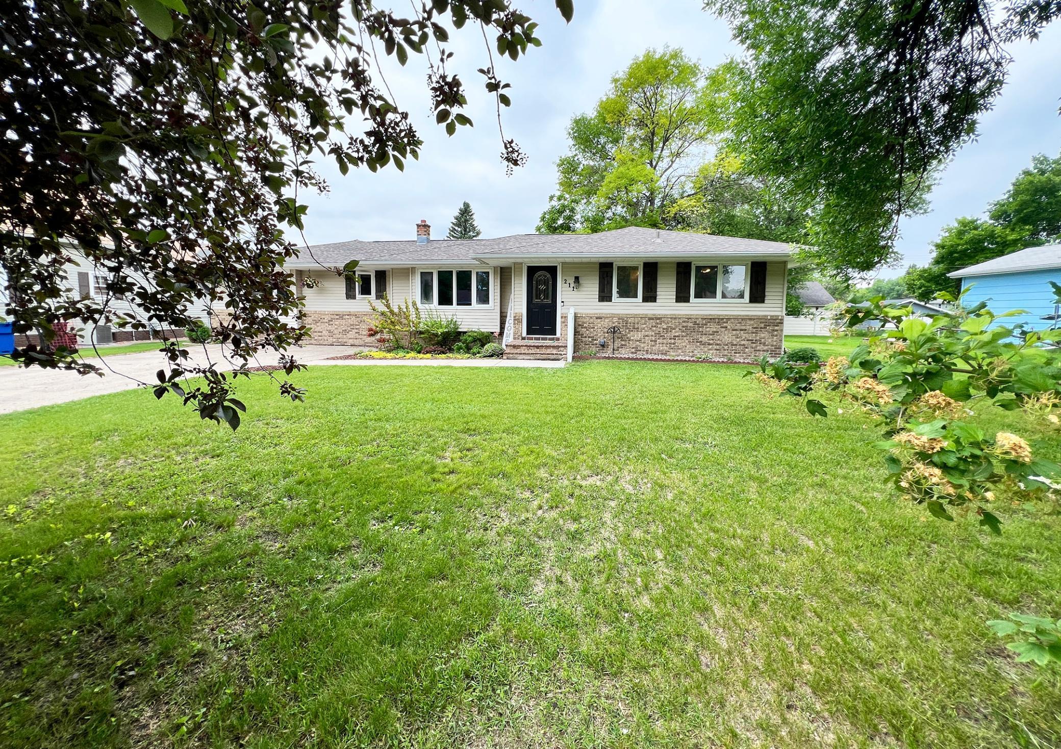 Residential 6735822