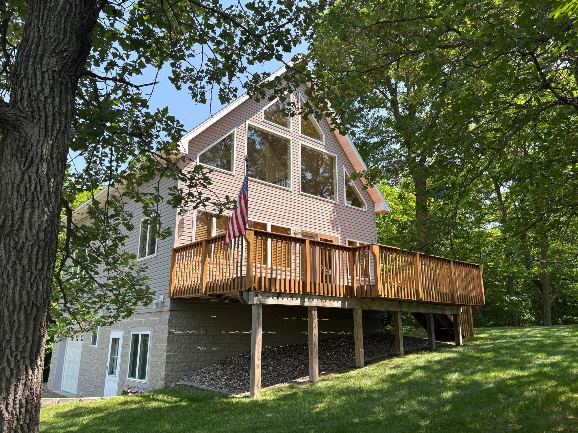 Lakehome 6736236