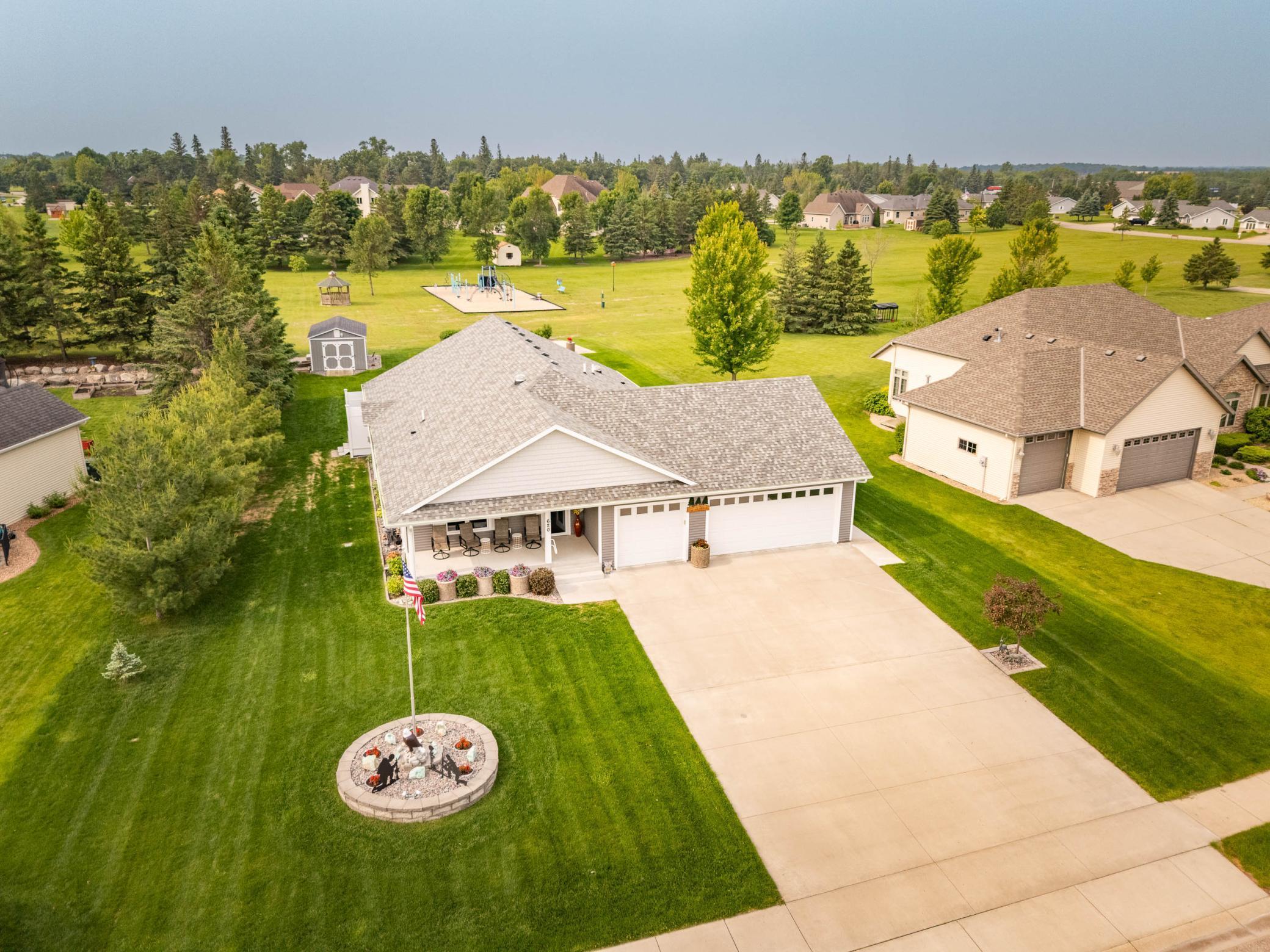 Residential 6737234