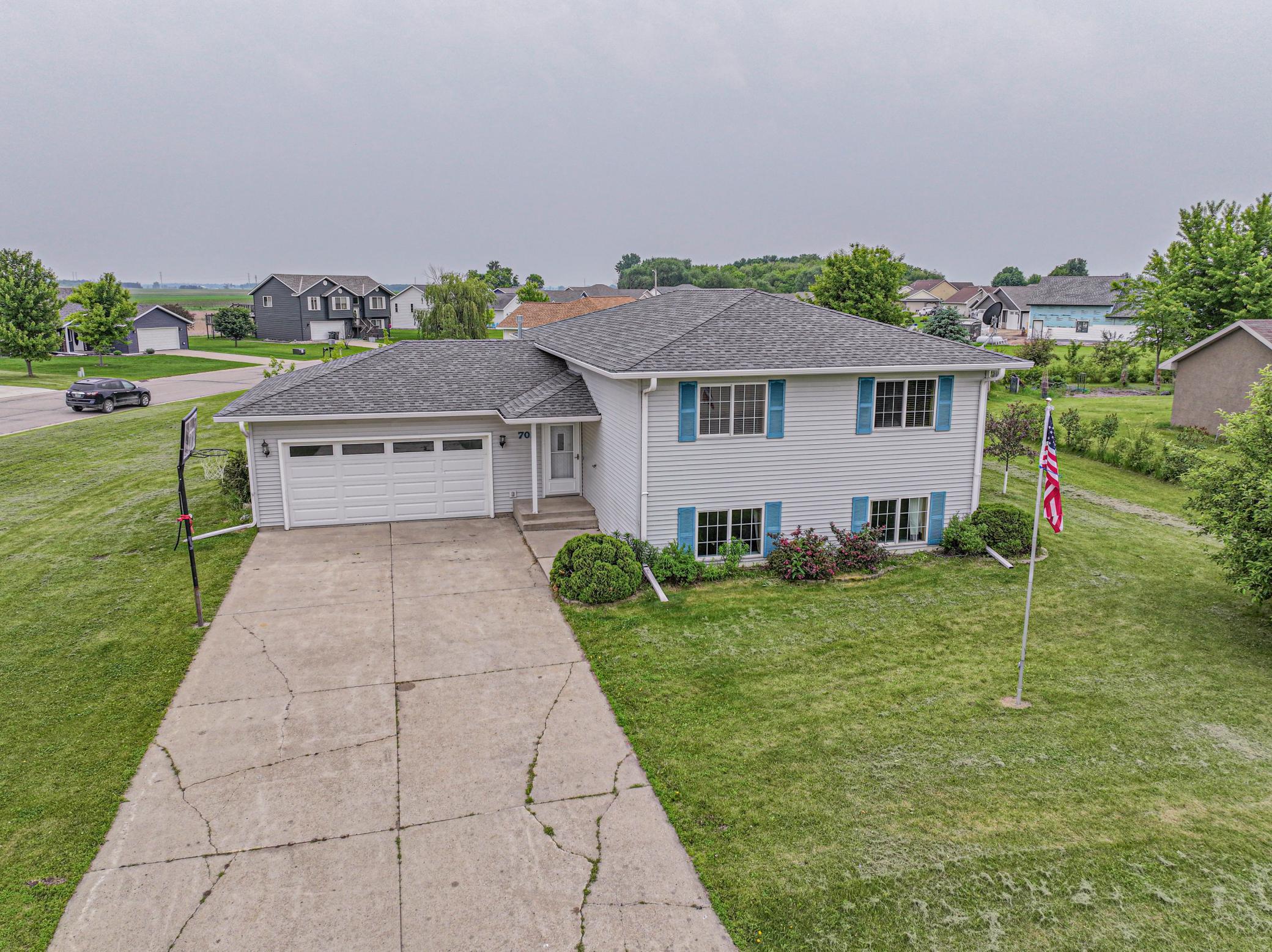Residential 6737312