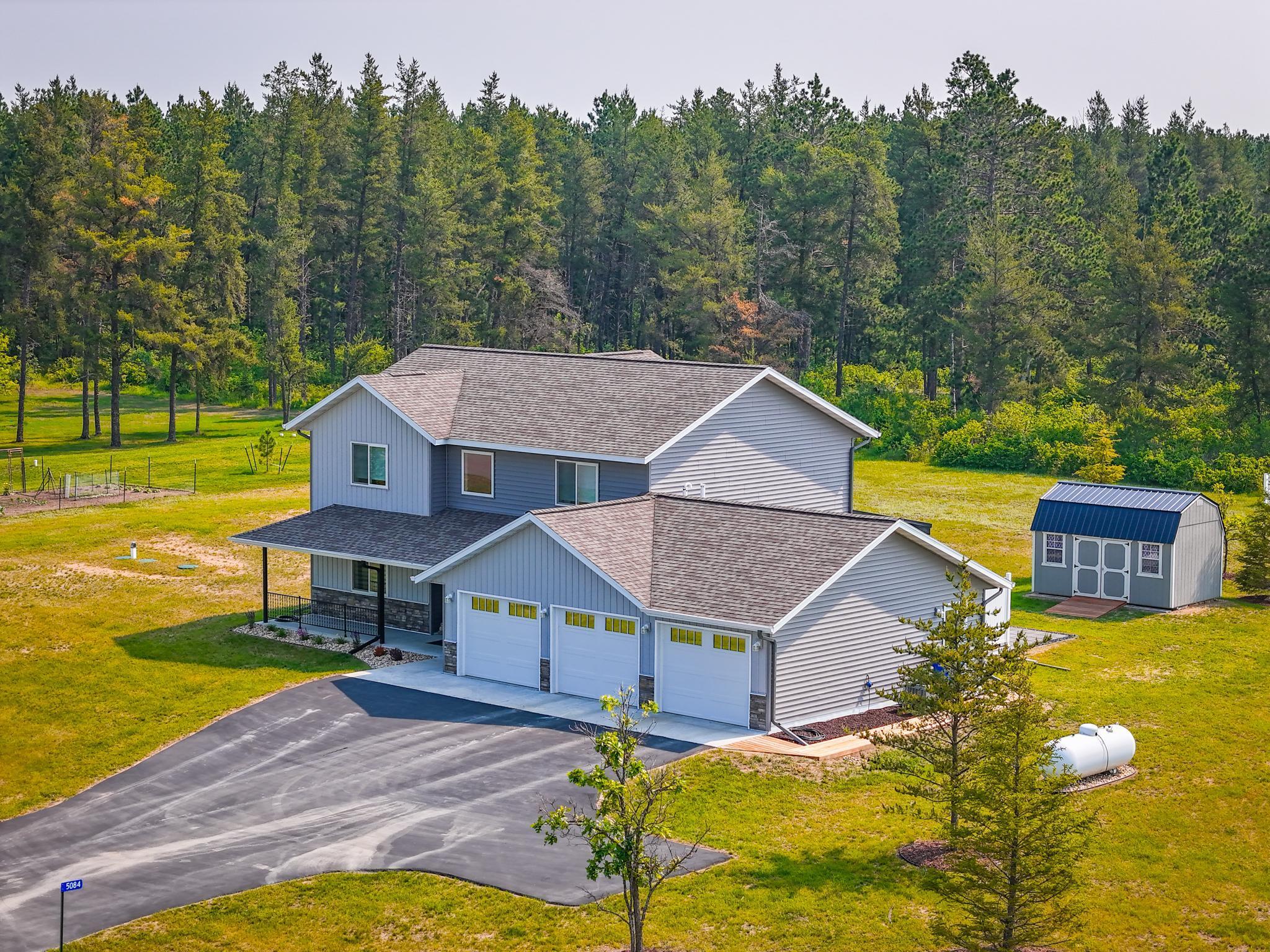 Residential 6737829