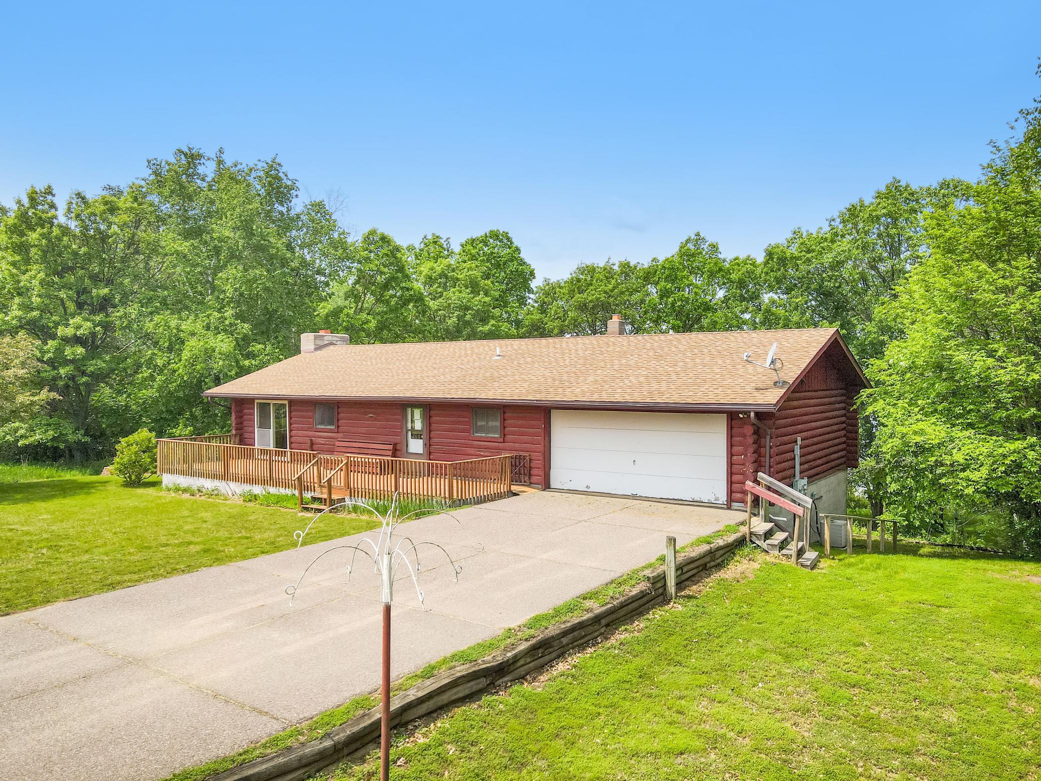 Lakehome 6738359