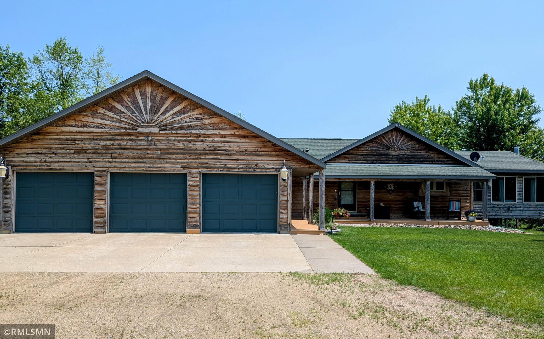 Lakehome 6738443