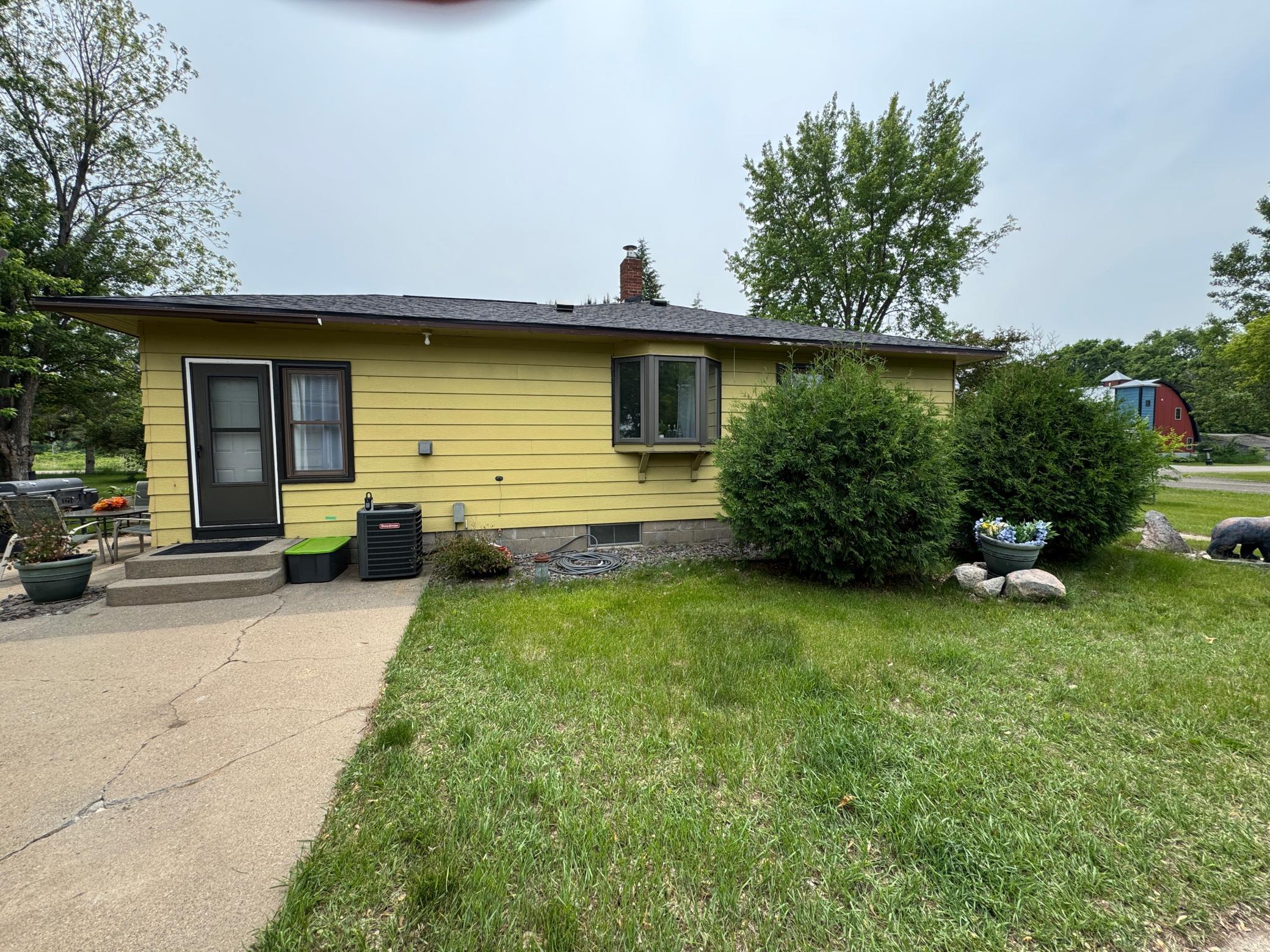 Residential 6738911