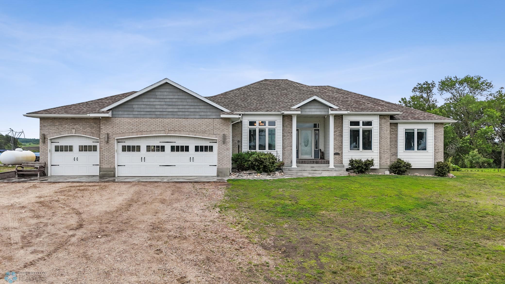 Lakehome 6739078