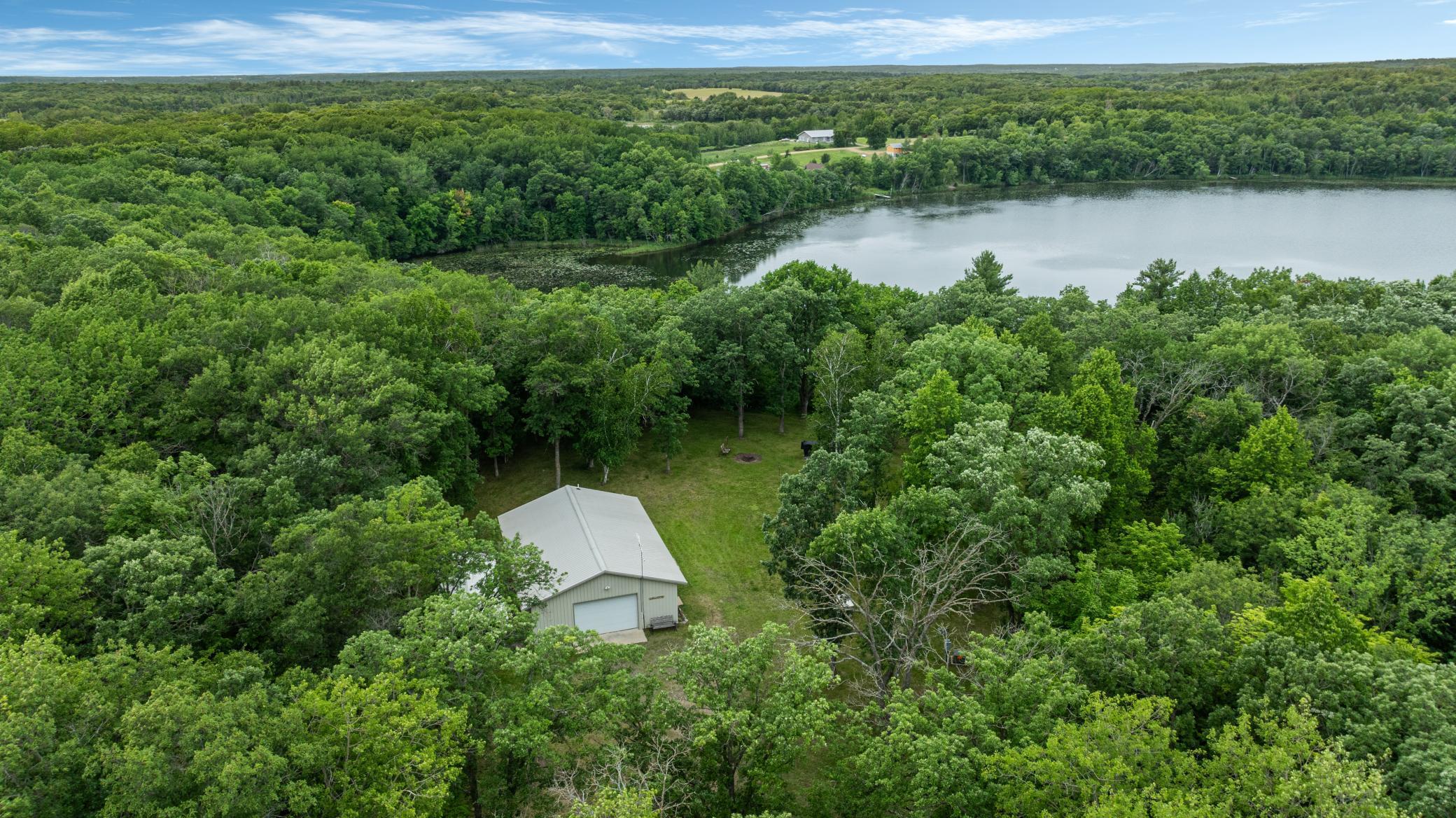 Lakehome 6742919