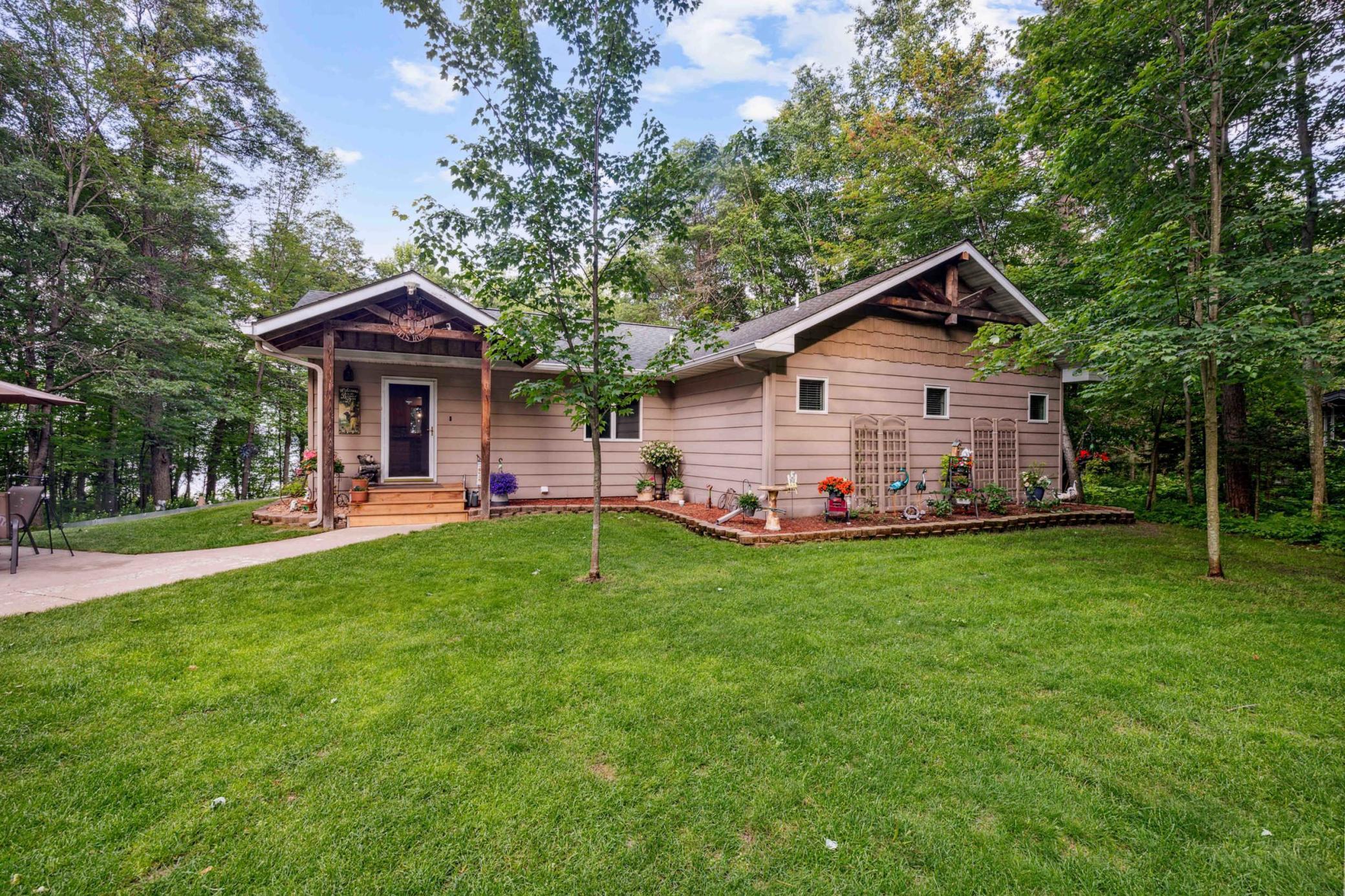 Lakehome 6743193