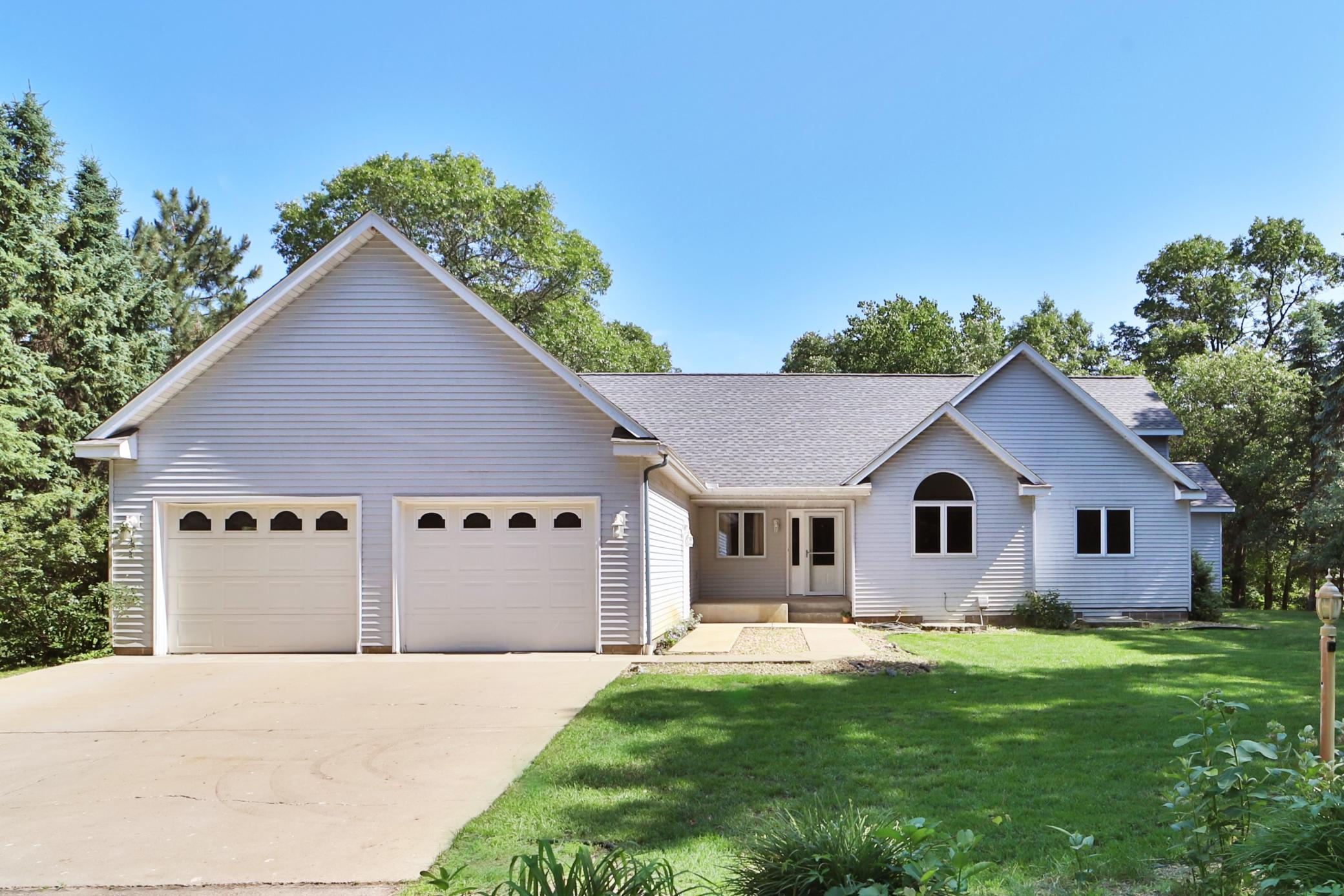 Lakehome 6743505