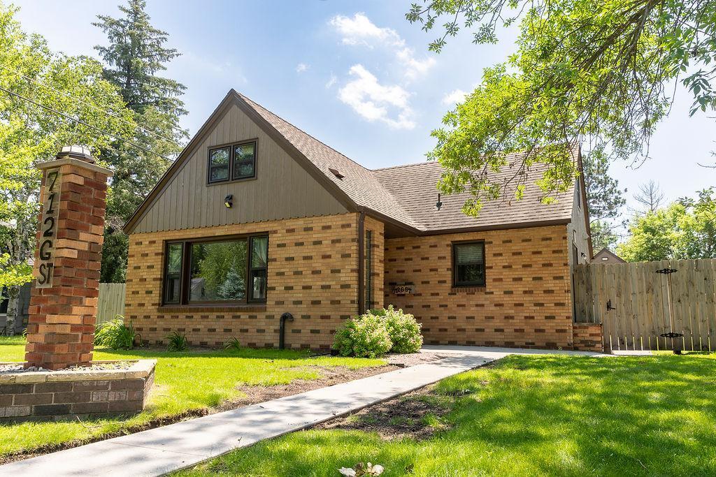 Residential 6743929