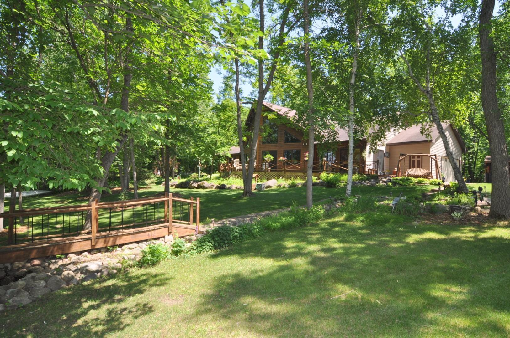 Lakehome 6744028