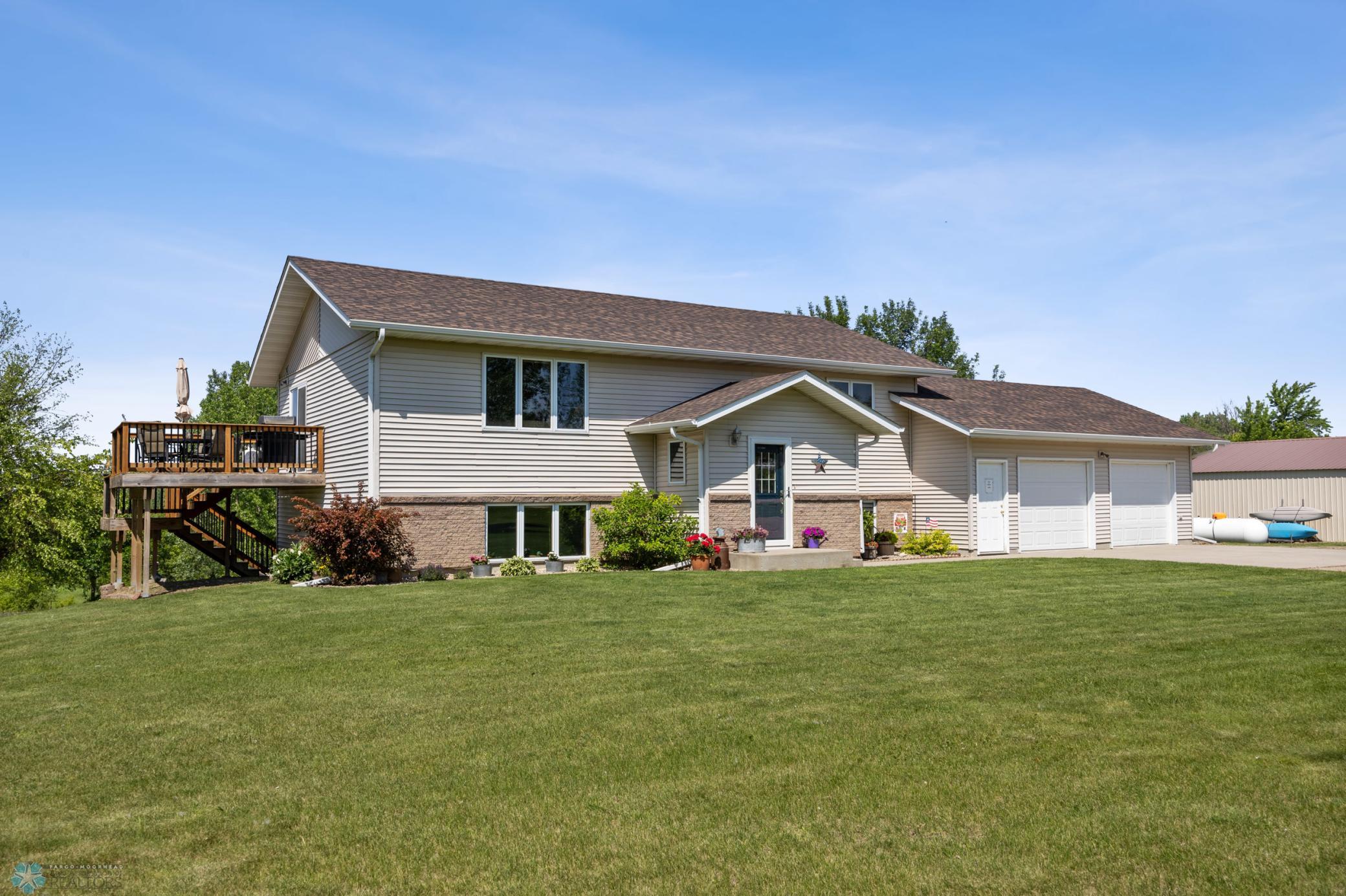 Residential 6744607