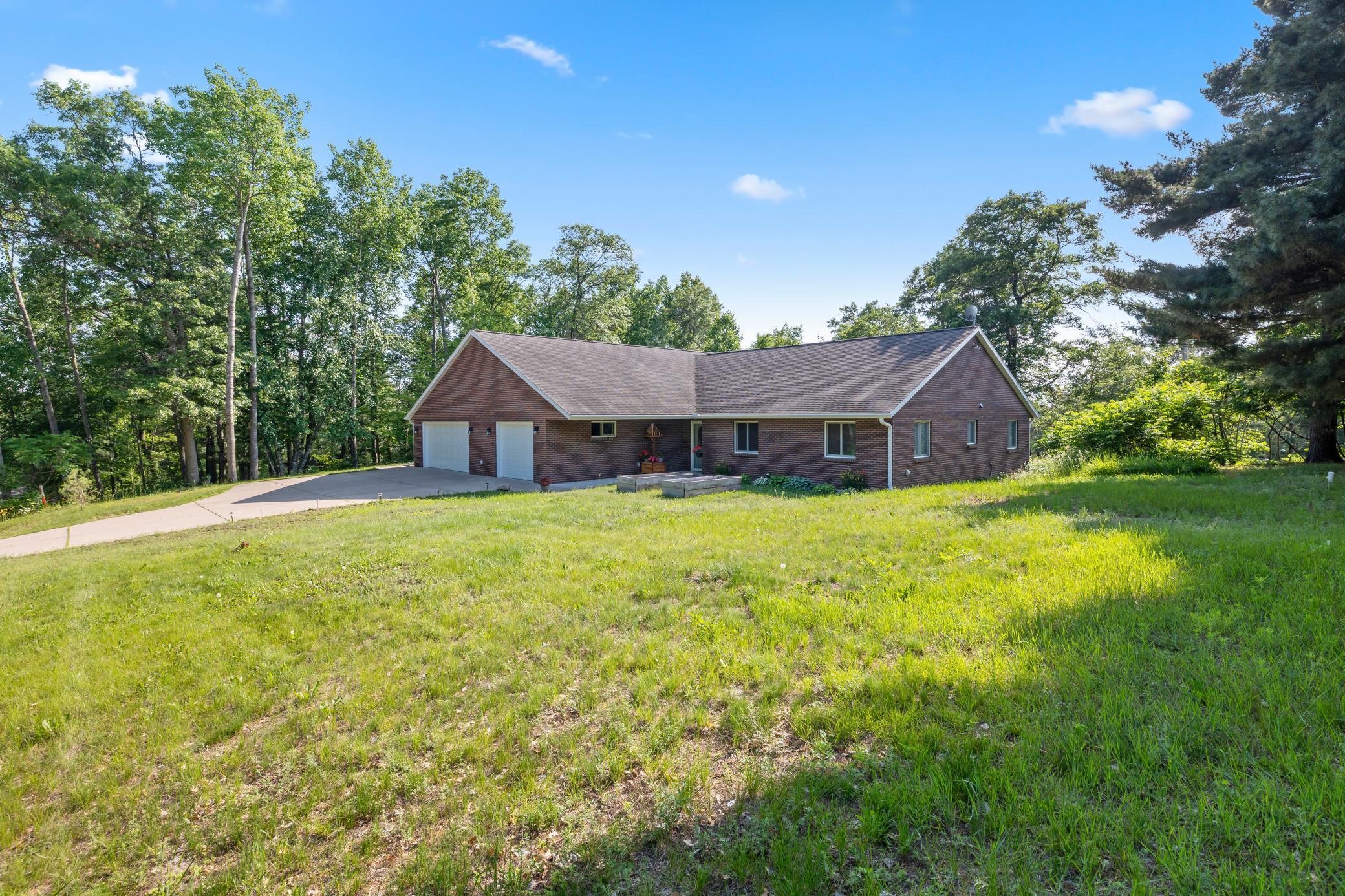 Lakehome 6744879
