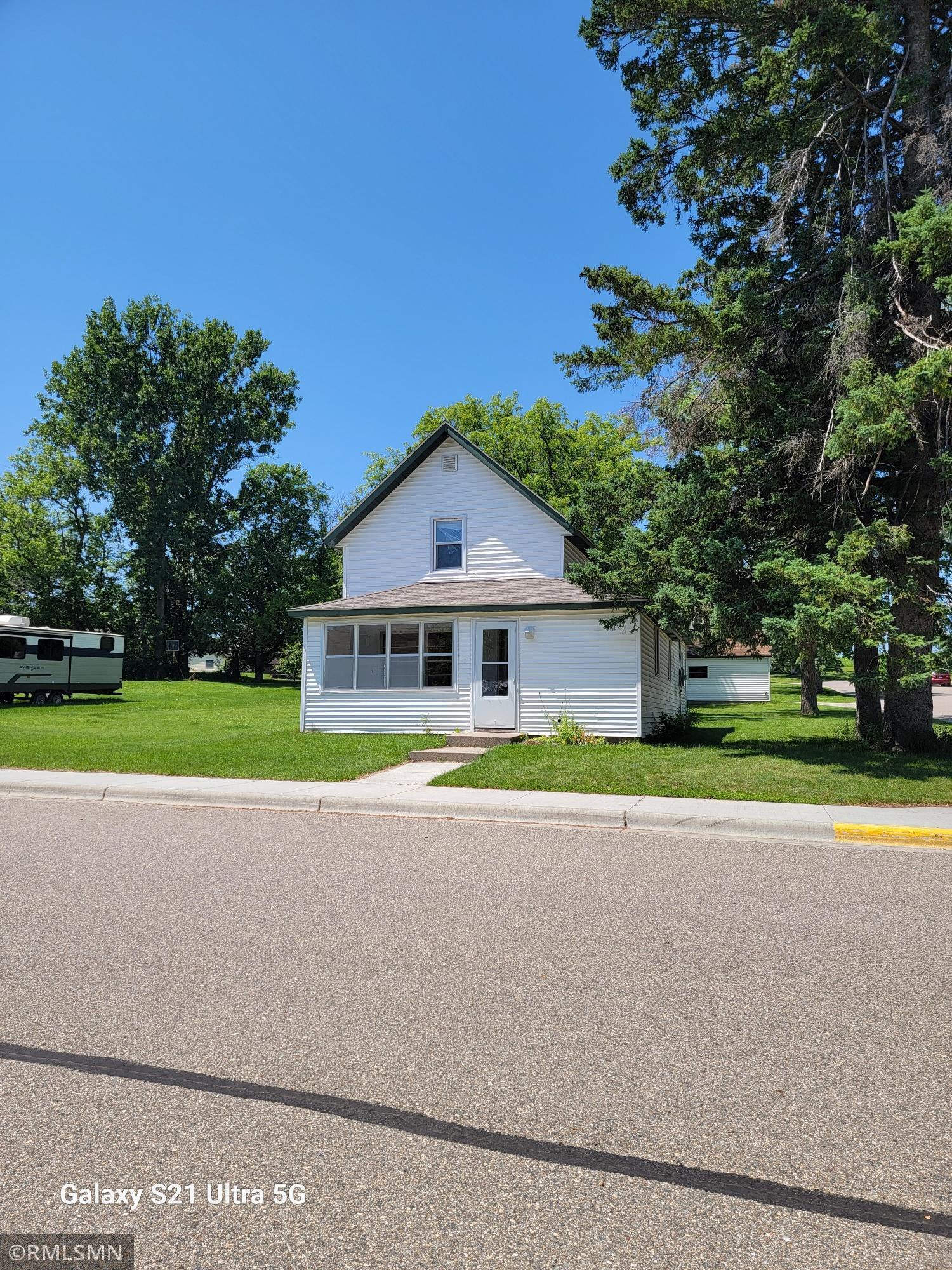 Residential 6744927