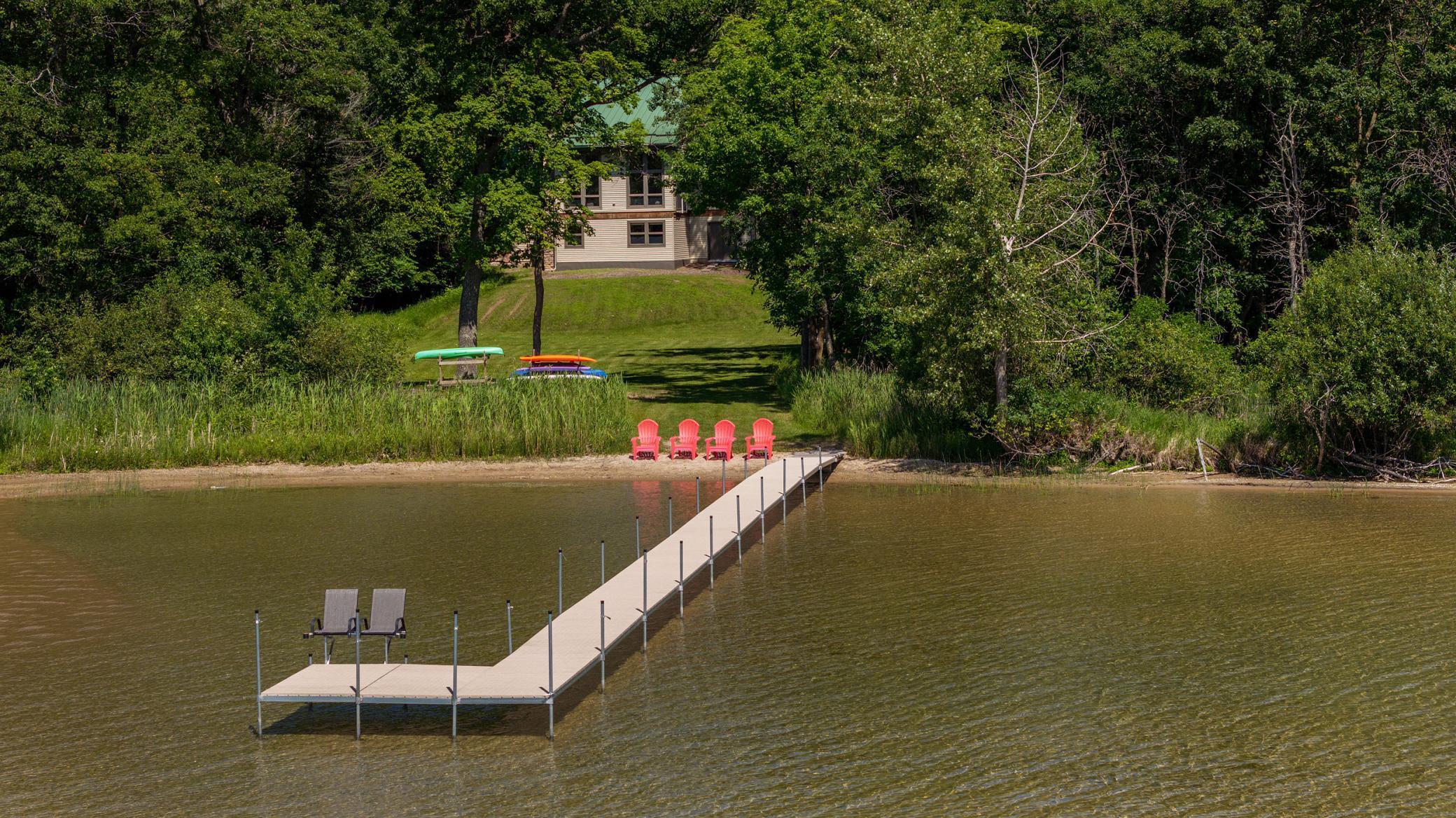 Lakehome 6745335