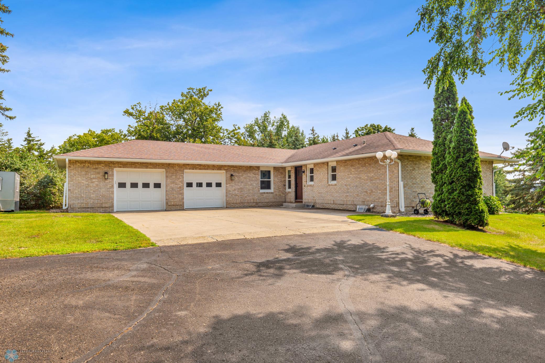Residential 6747192